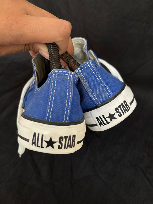 Royal blue lowtops (38)