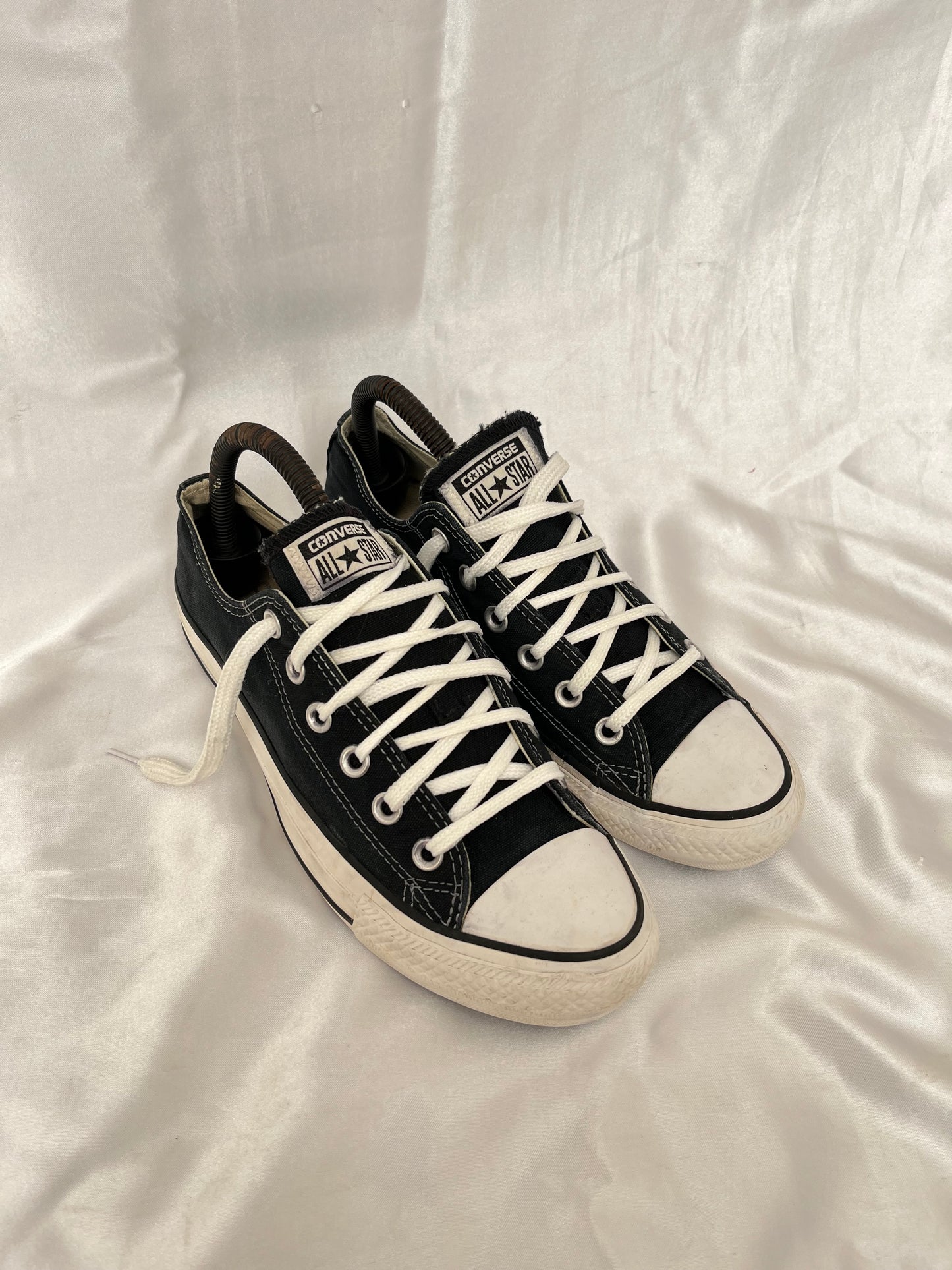 Black lowtop converse