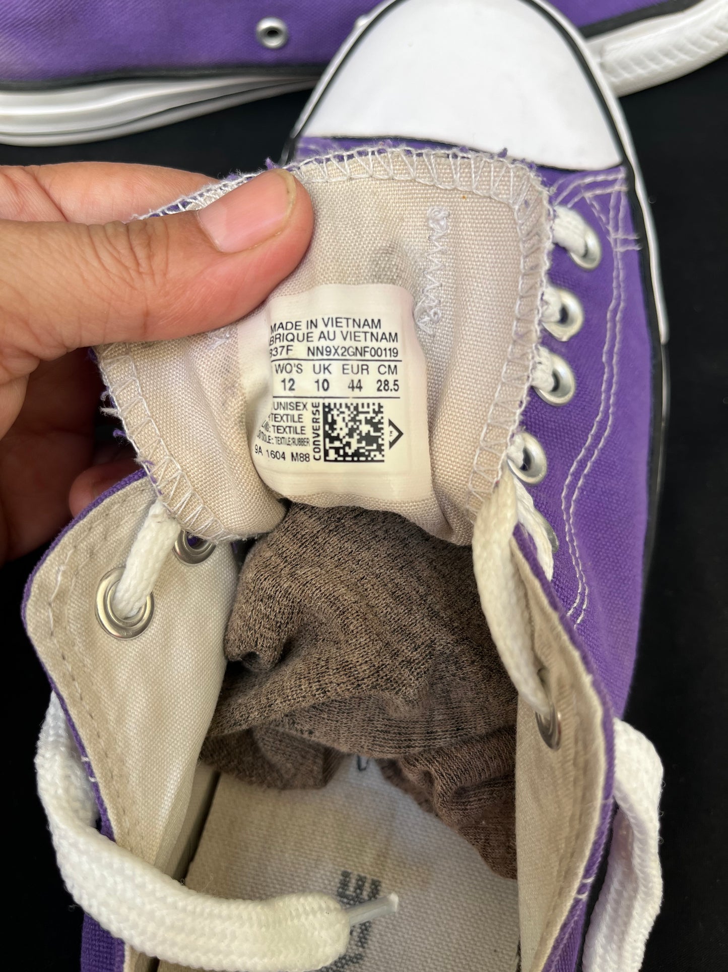 Purple low top 44