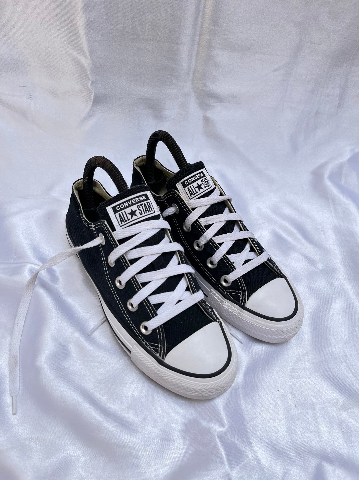 Black lowtop converse