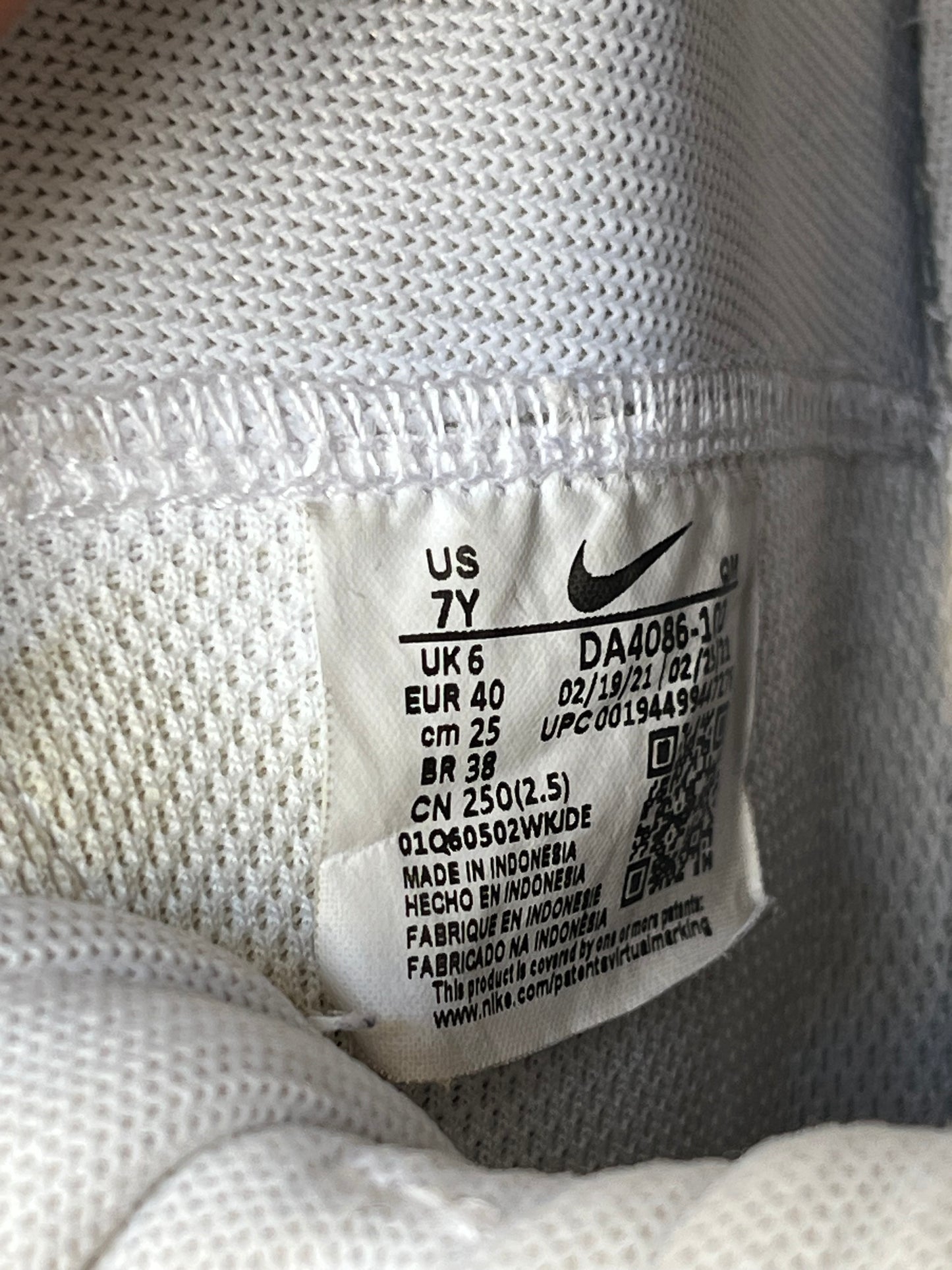 Nike blazer mid 77 vintage white black (40)