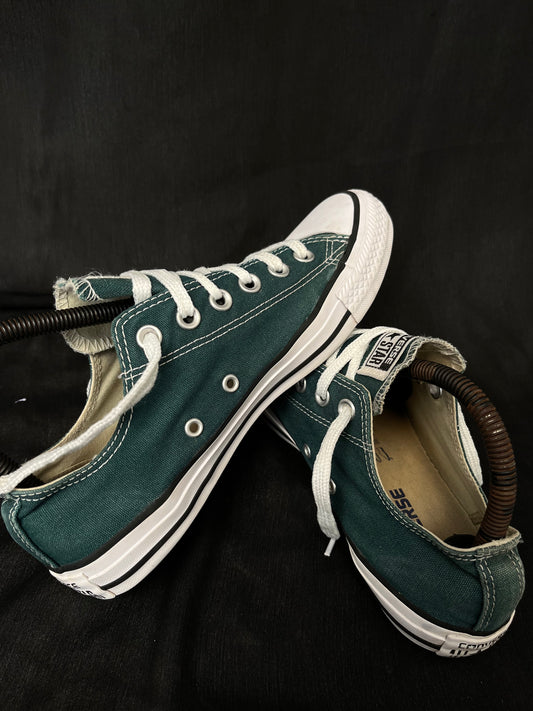 Dark green lowtop converse (39)