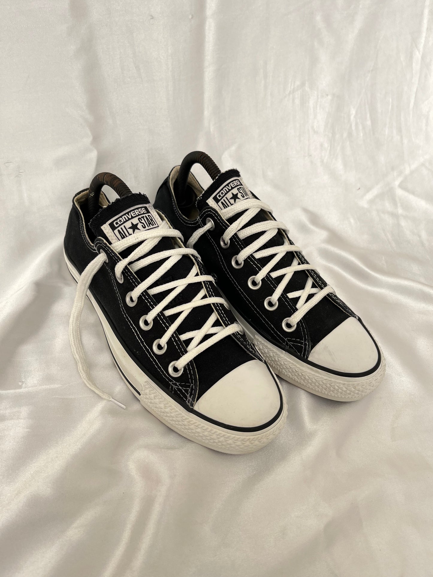 Black lowtop converse