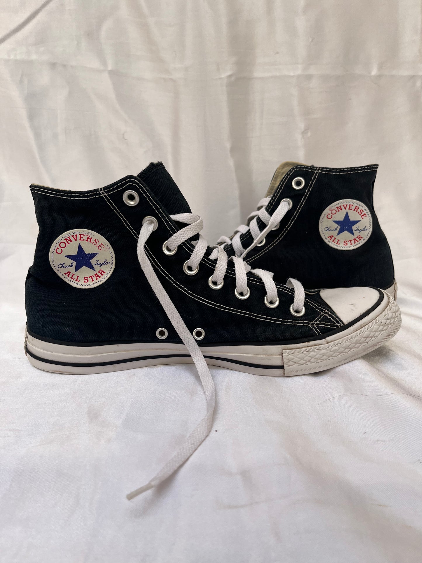 Black hightop converse