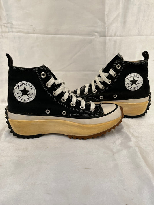 Black Runstar hightops