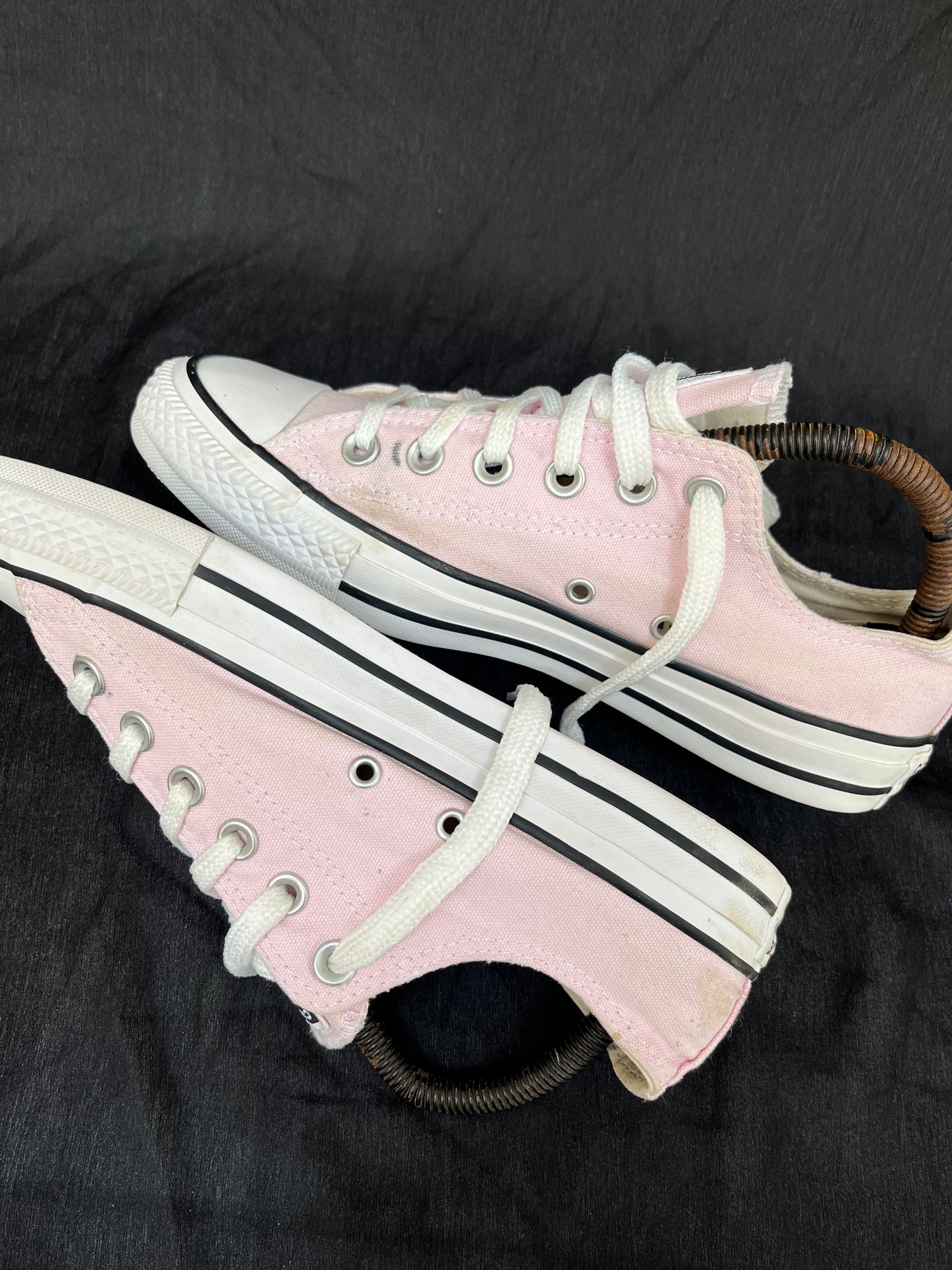 Pastel pink lowtops (39.5)