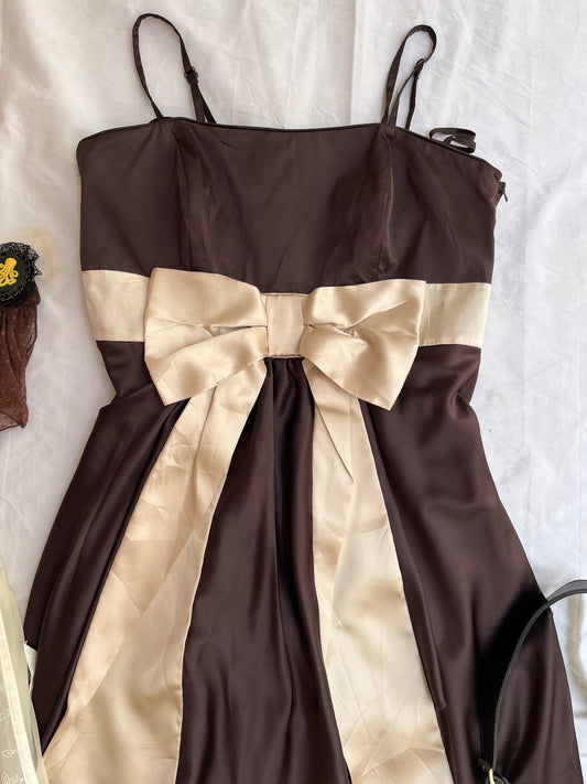 Darkbrown silk coquette dress