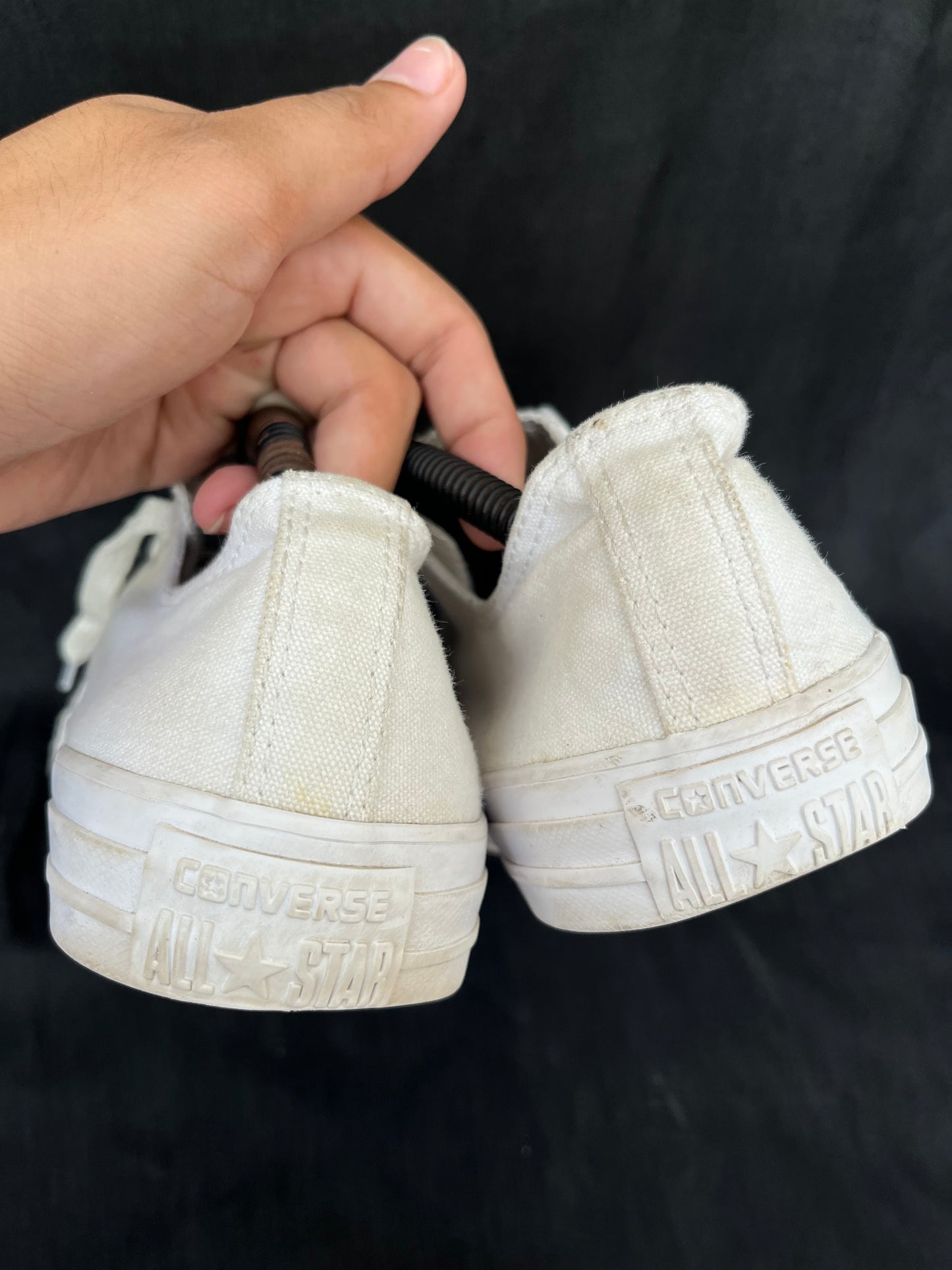 Full white lowtop converse