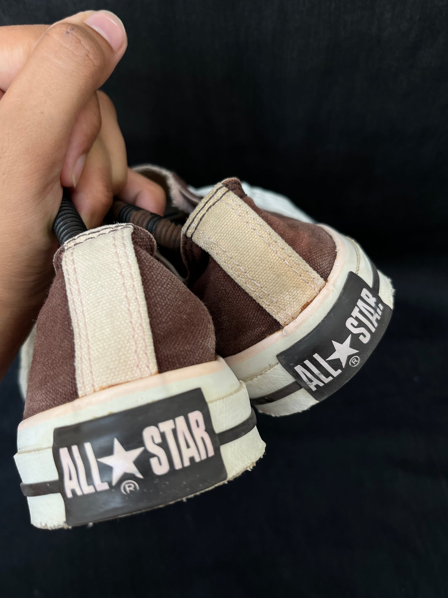 Dark brown lowtop converse