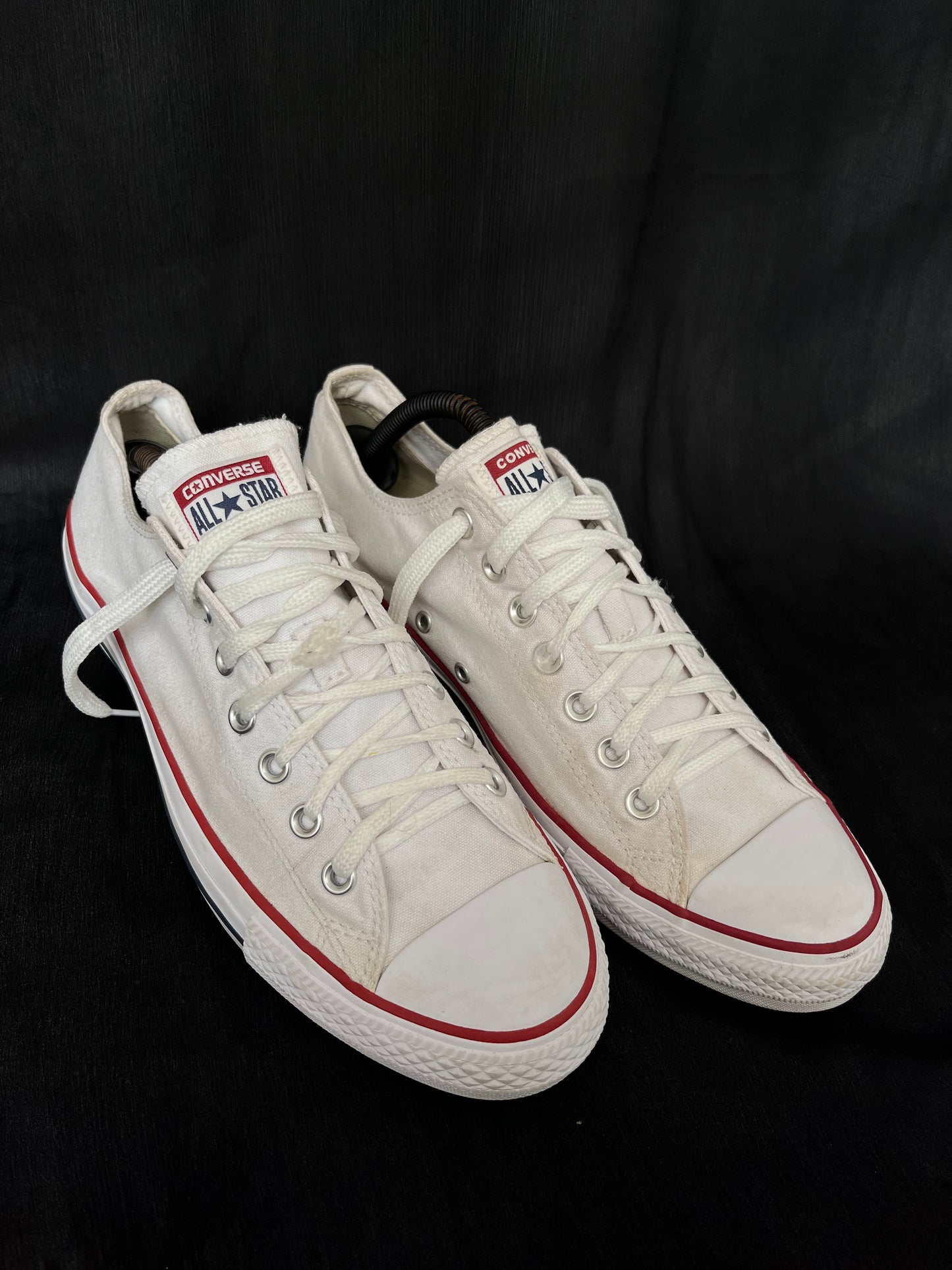 White lowtop converse