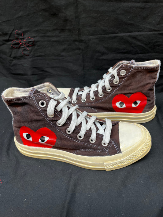 Dark chocolate brown play HI