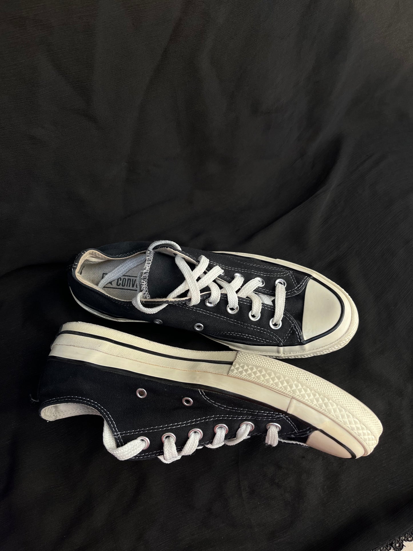 Chuck 70 black lowtops