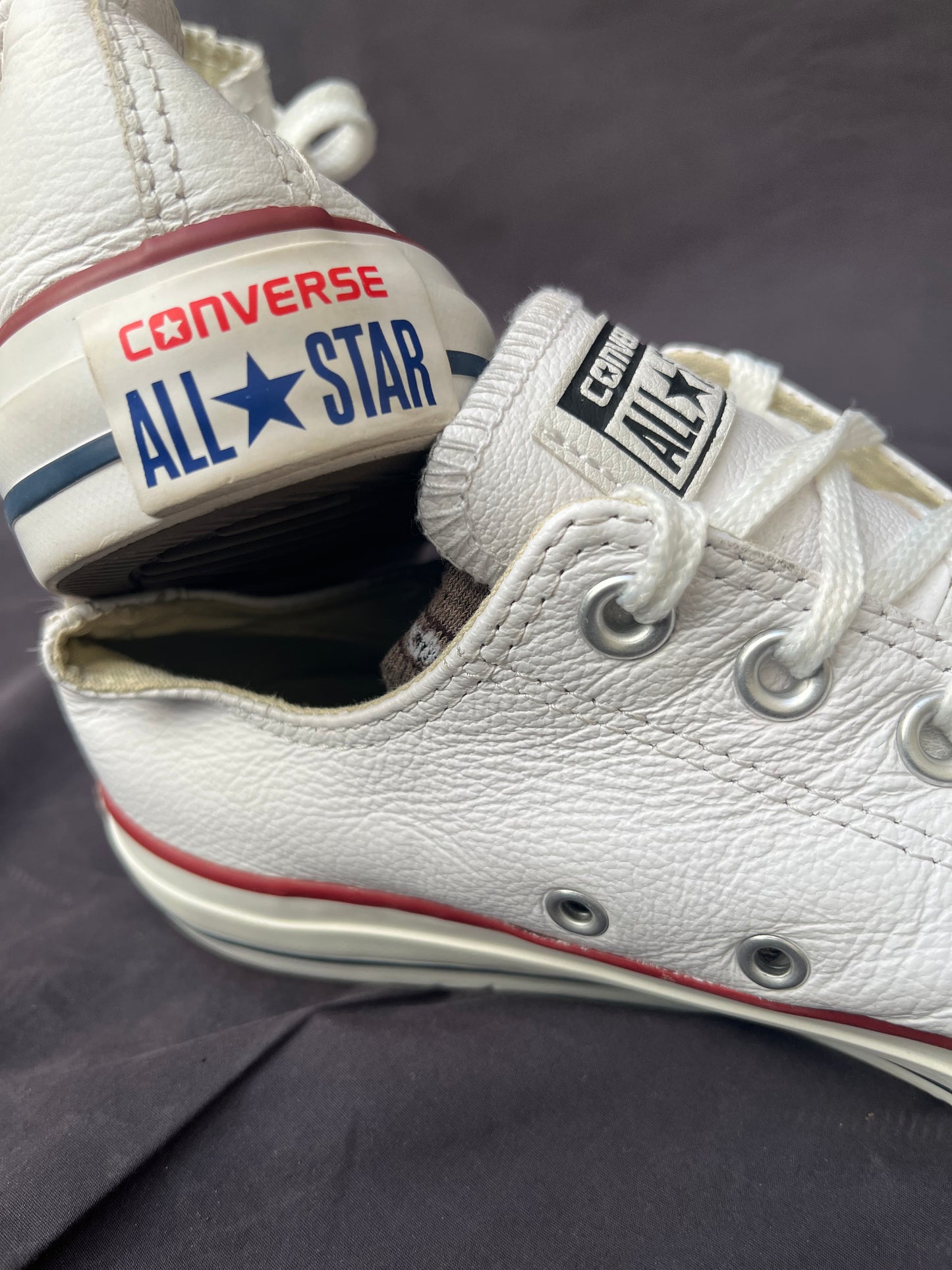 White leather lowtop