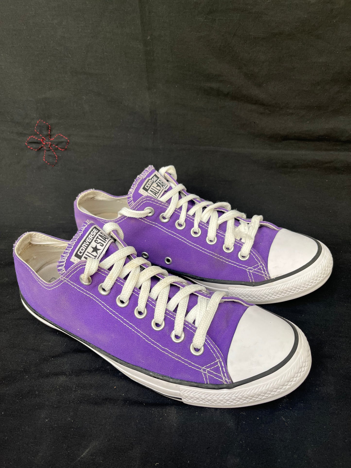 Purple low top 44