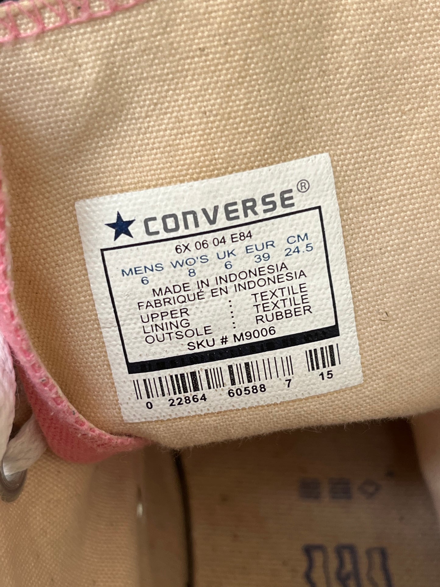 Pink hightop converse (40)