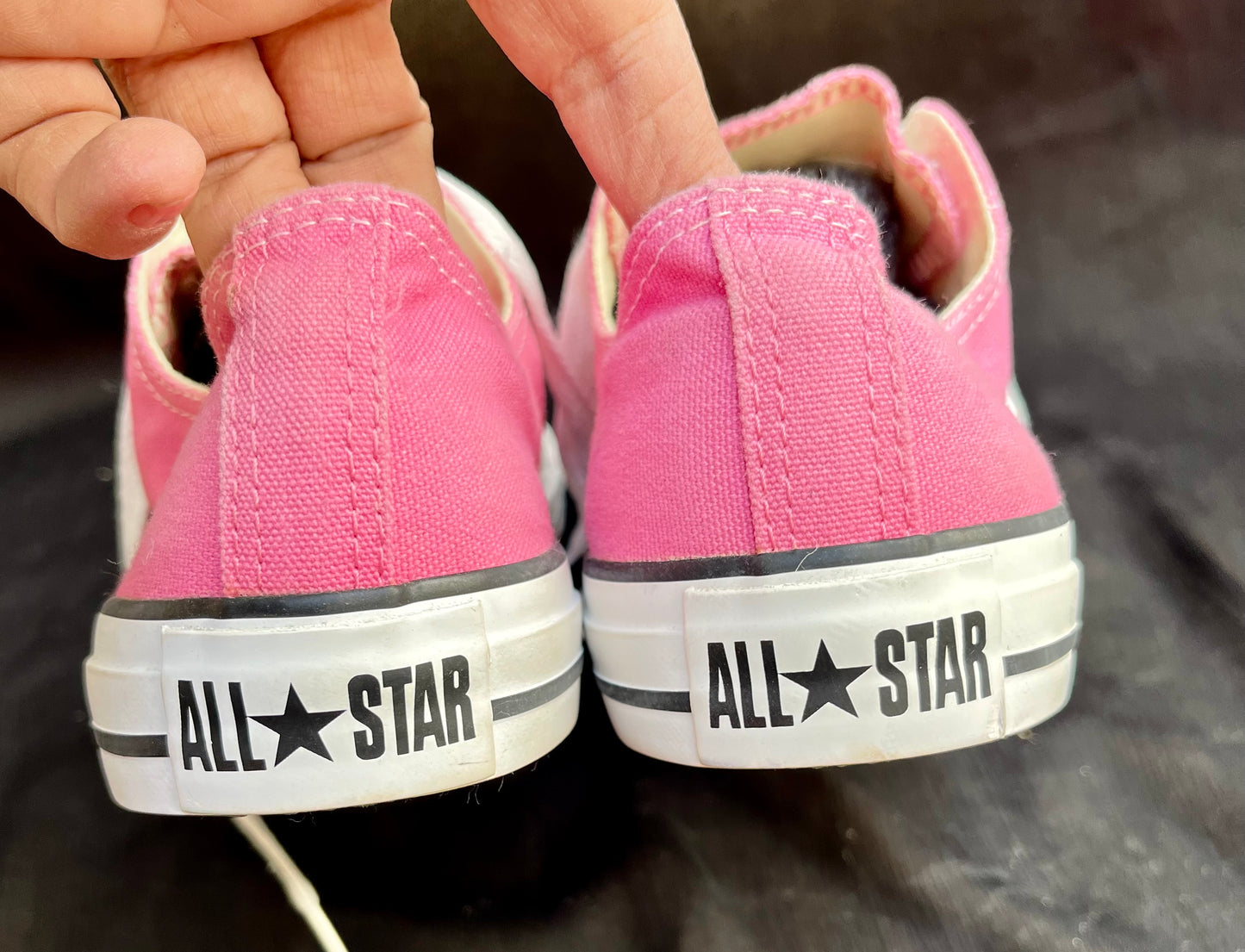 Pink lowtop converse