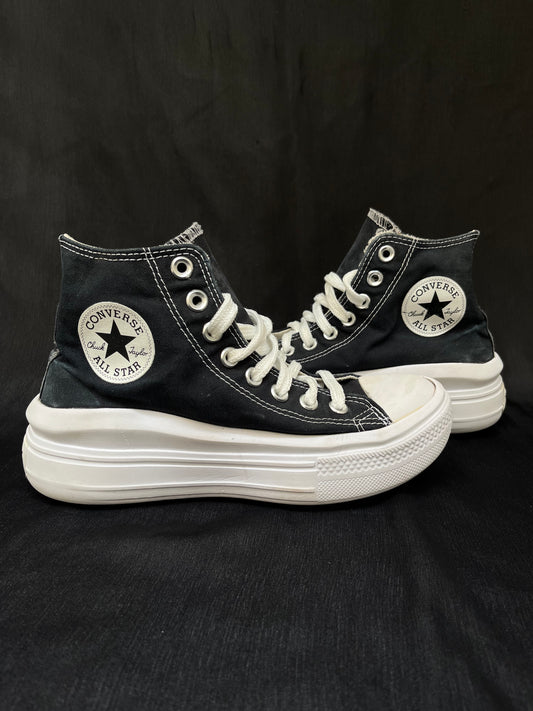Platform black hightops