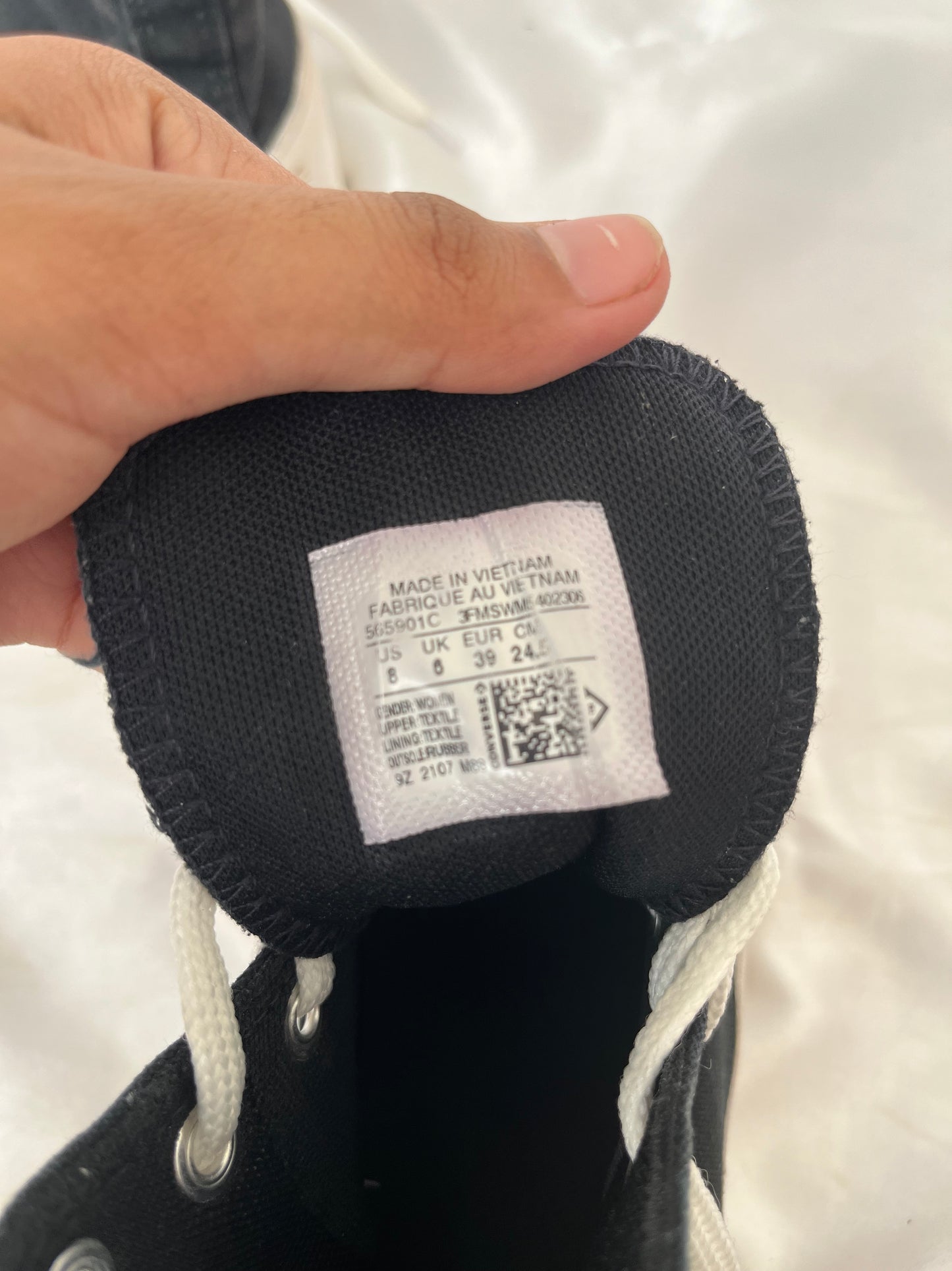 Black lugged hightop converse