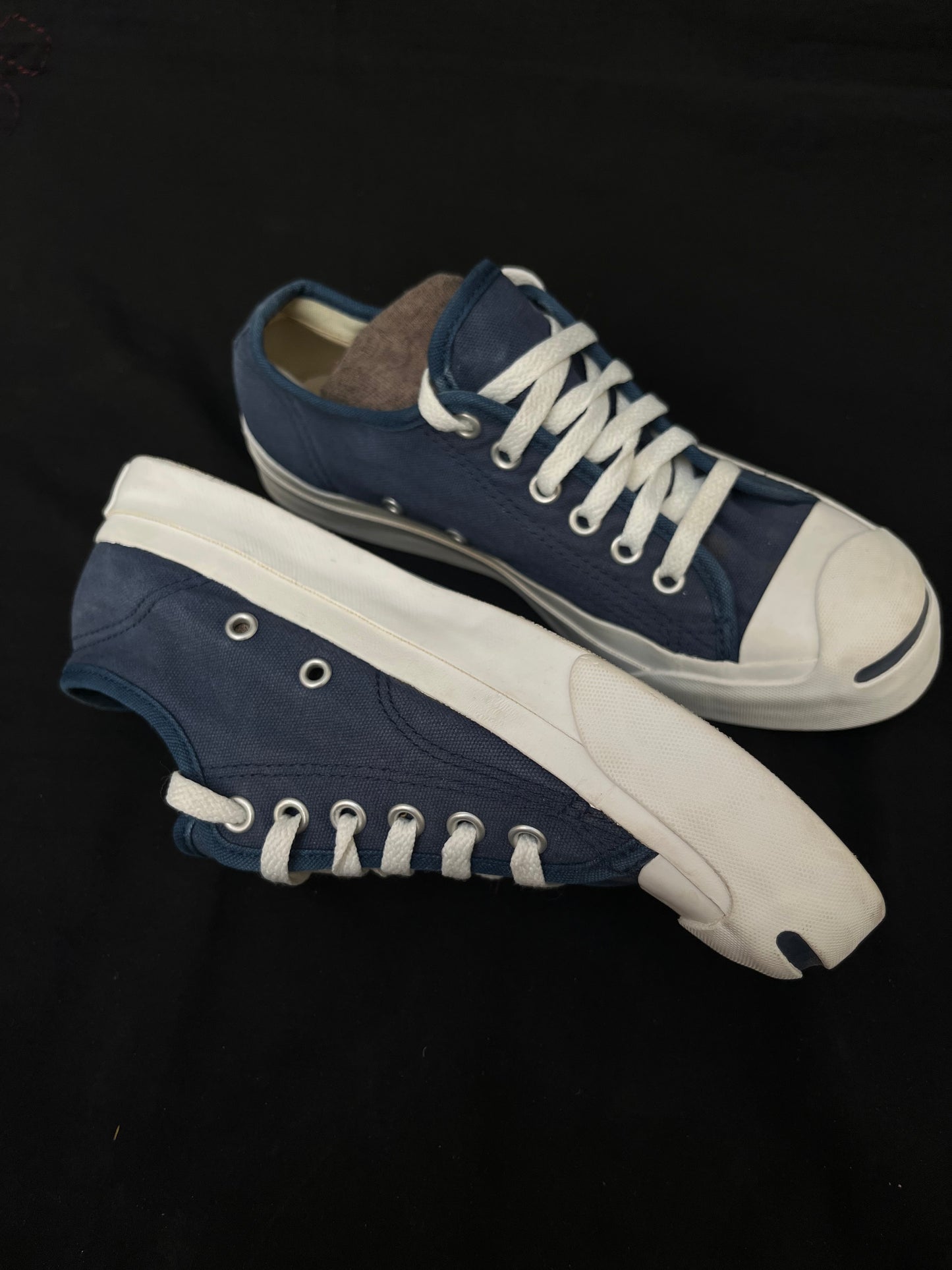 Blue low top special edition