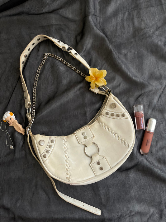 White y2k bag