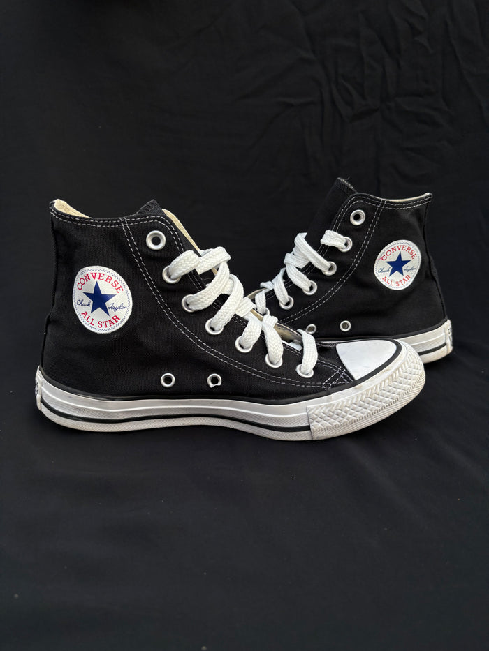 Black hightop converse