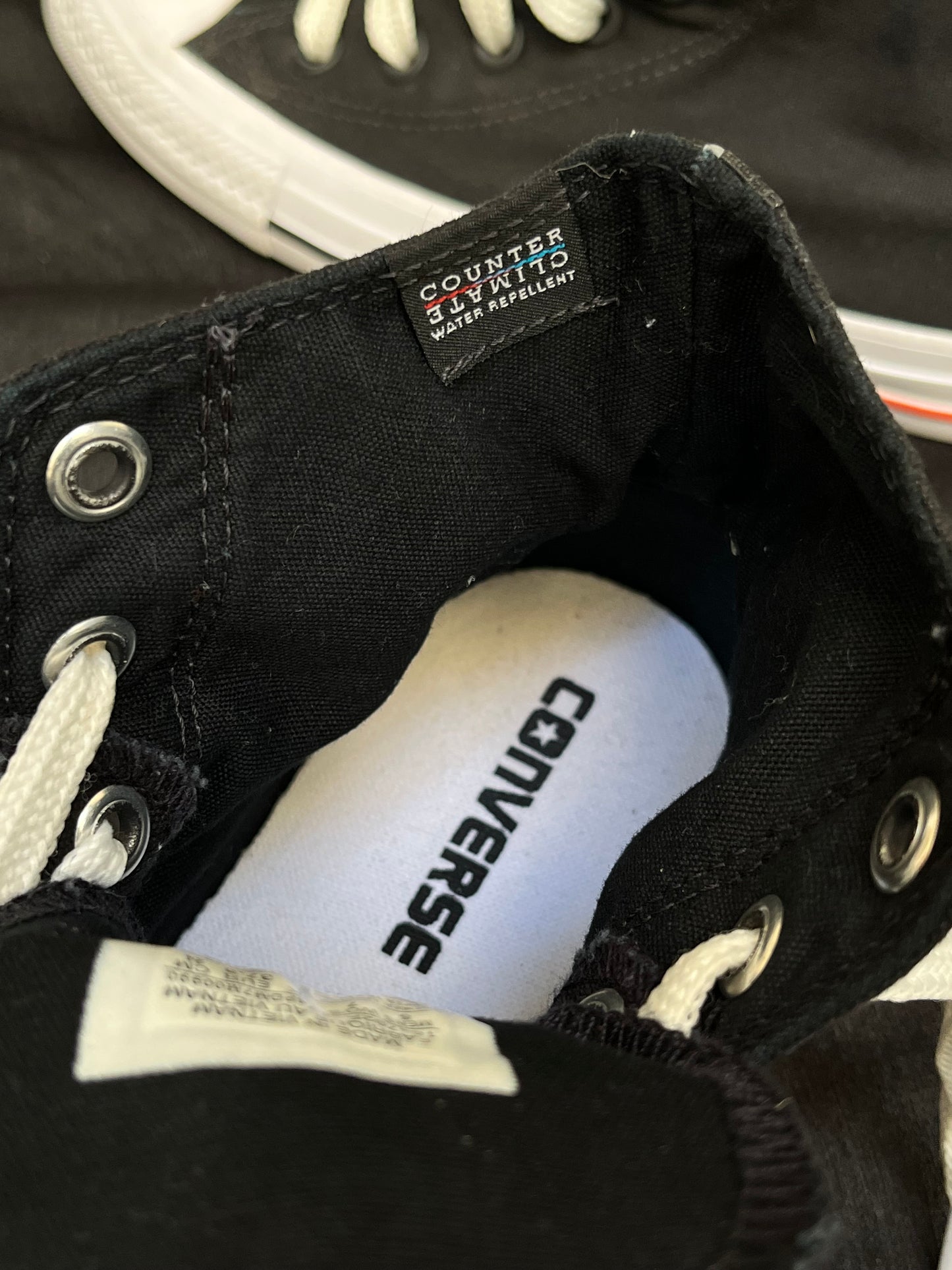 New Rare black hightops (37.5)