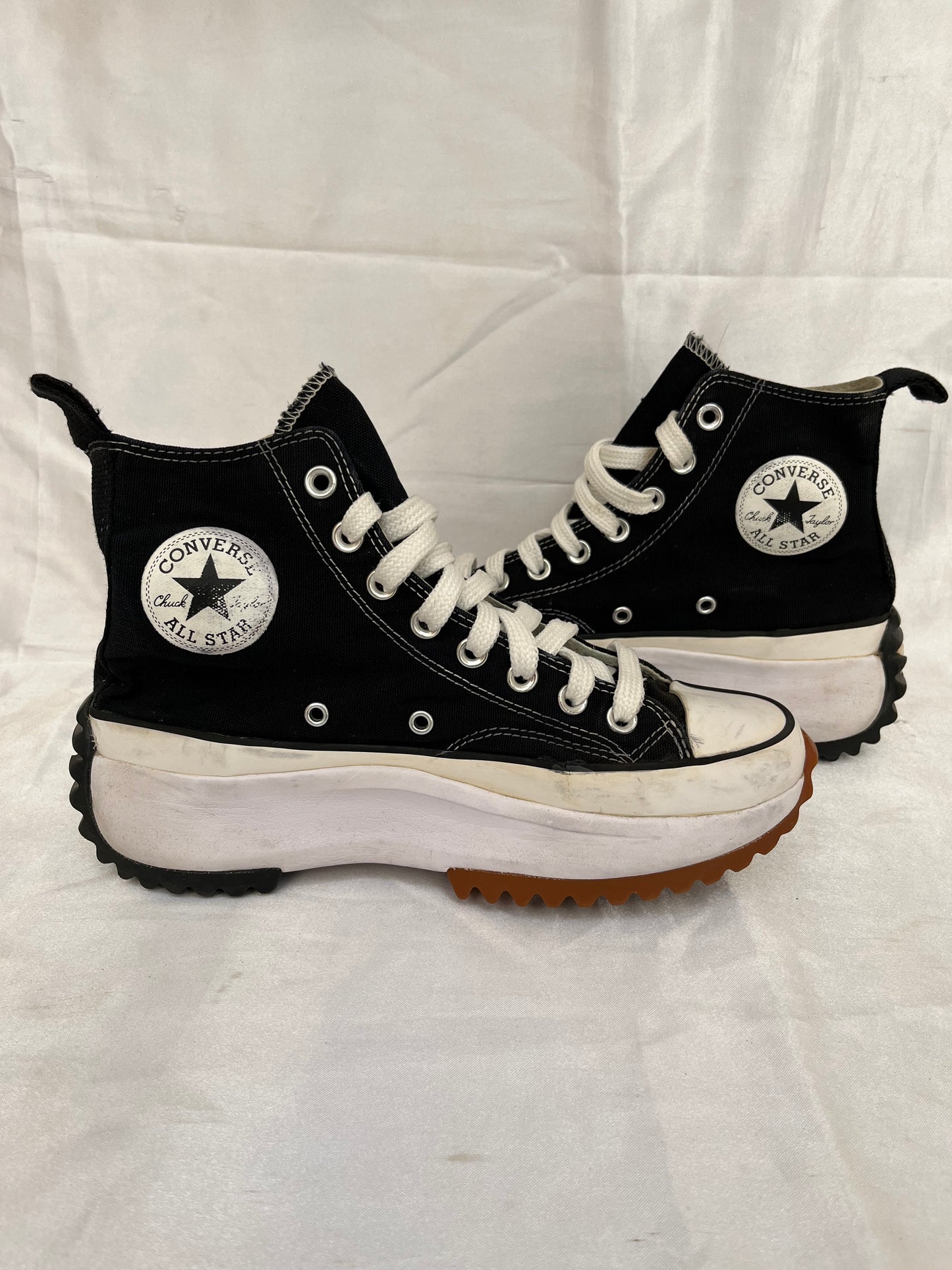 Black Runstar hightops