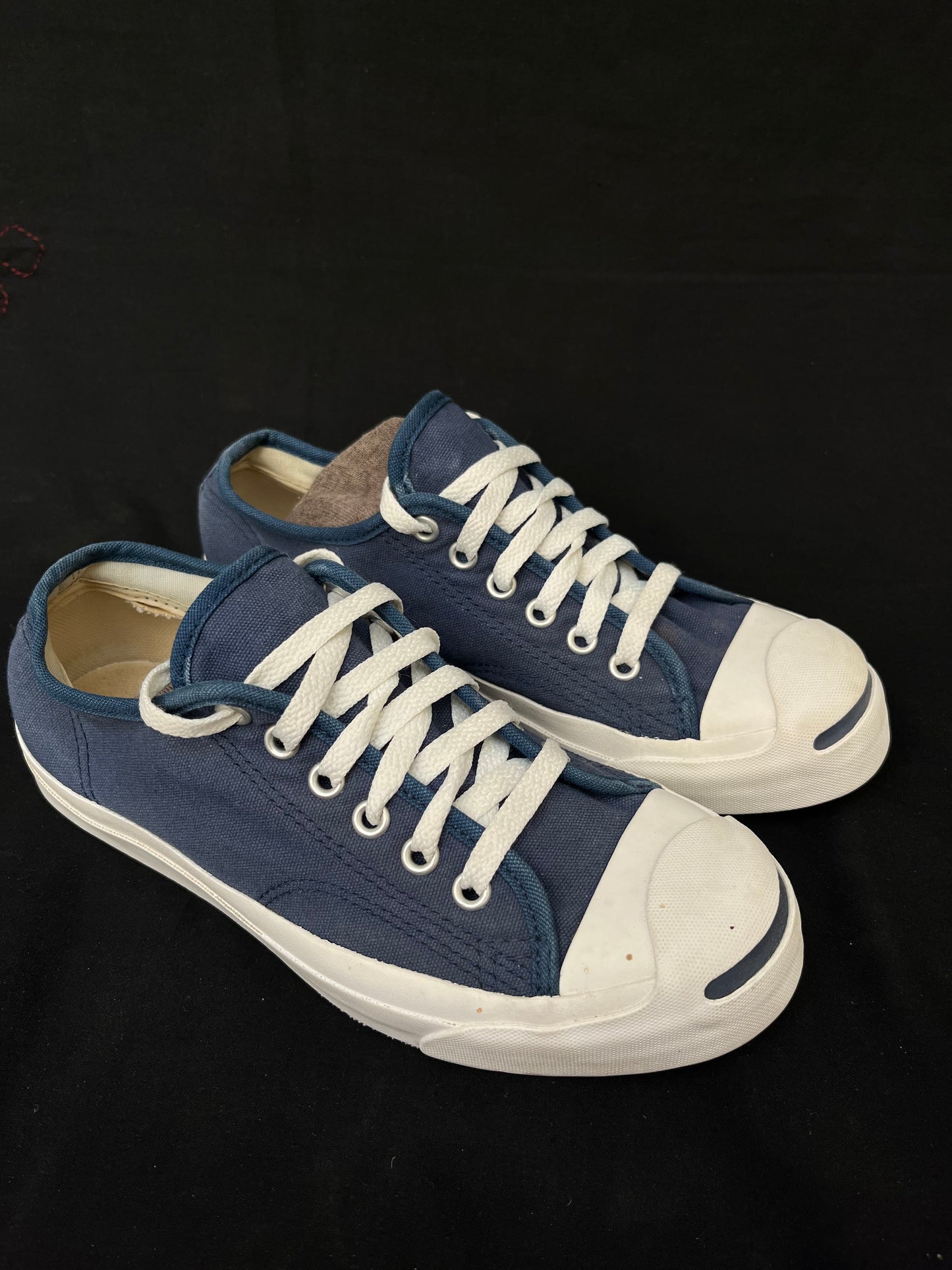 Blue low top special edition
