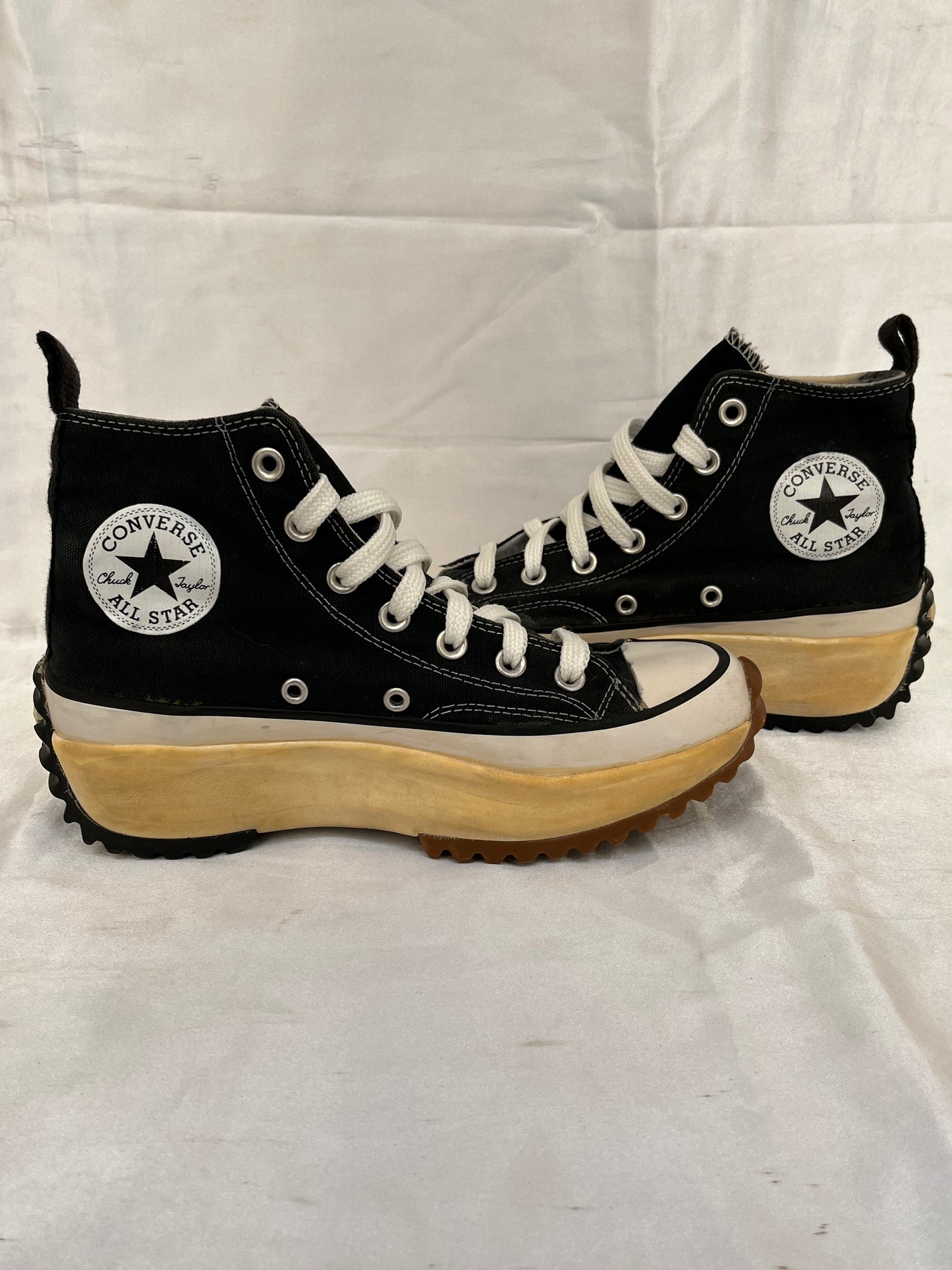 Black Runstar hightops