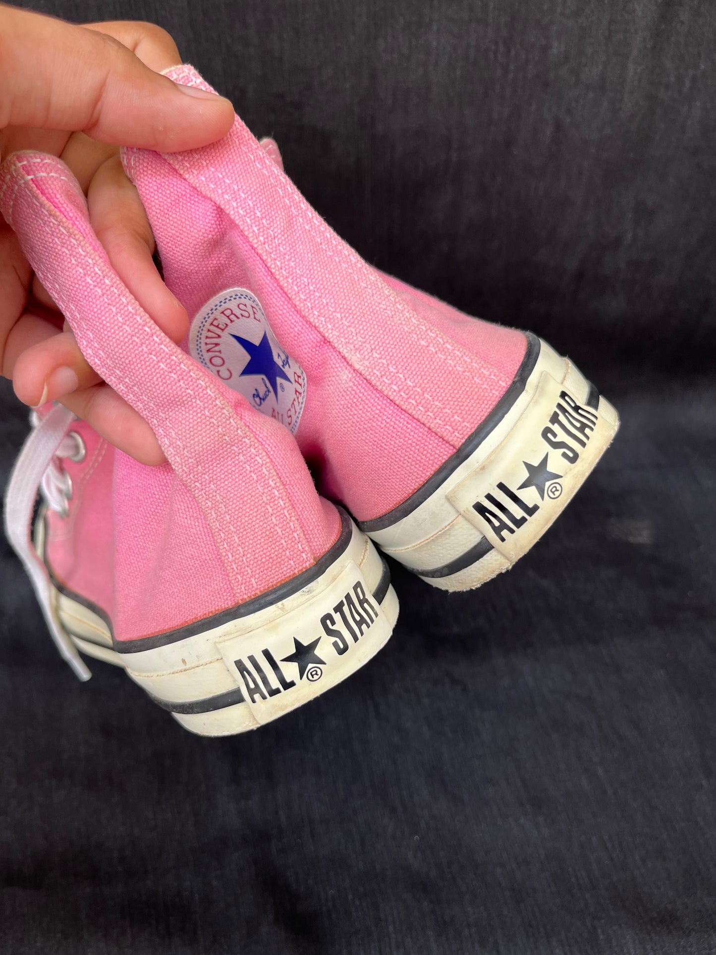 Pink hightop converse (40)