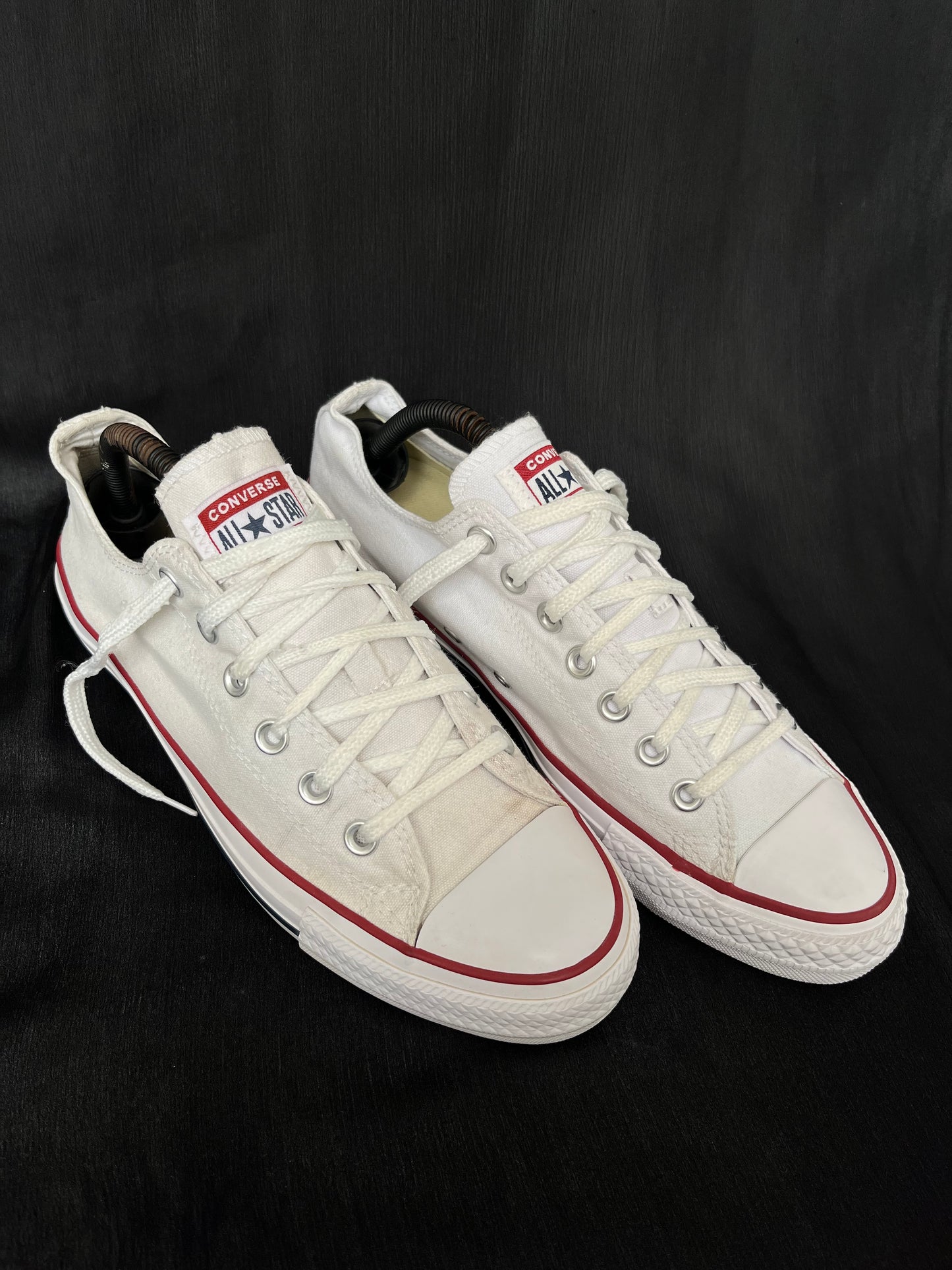 White lowtop converse