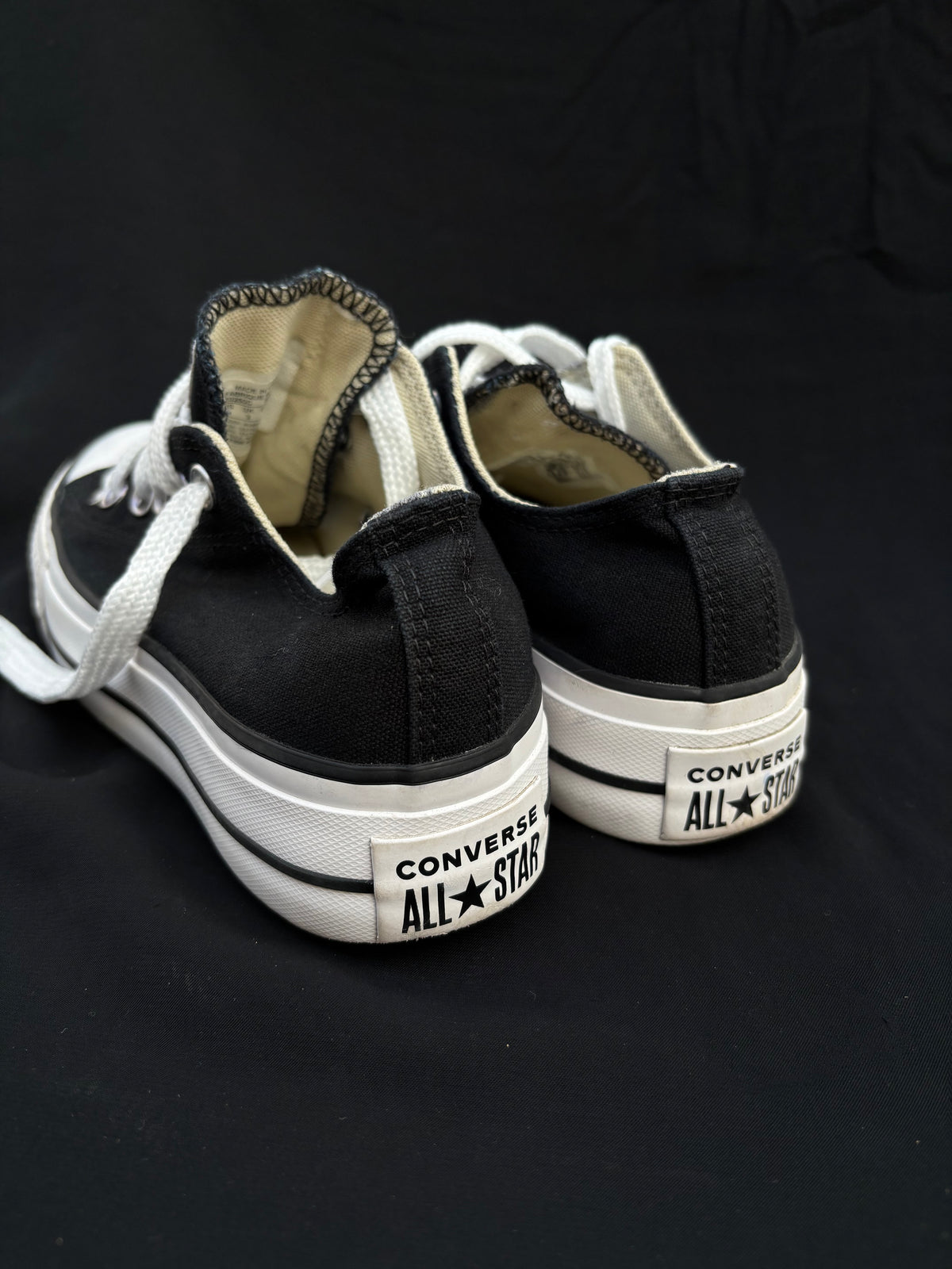 Black platform lowtop converse — preloved, excellent condition, photo 2 of 4