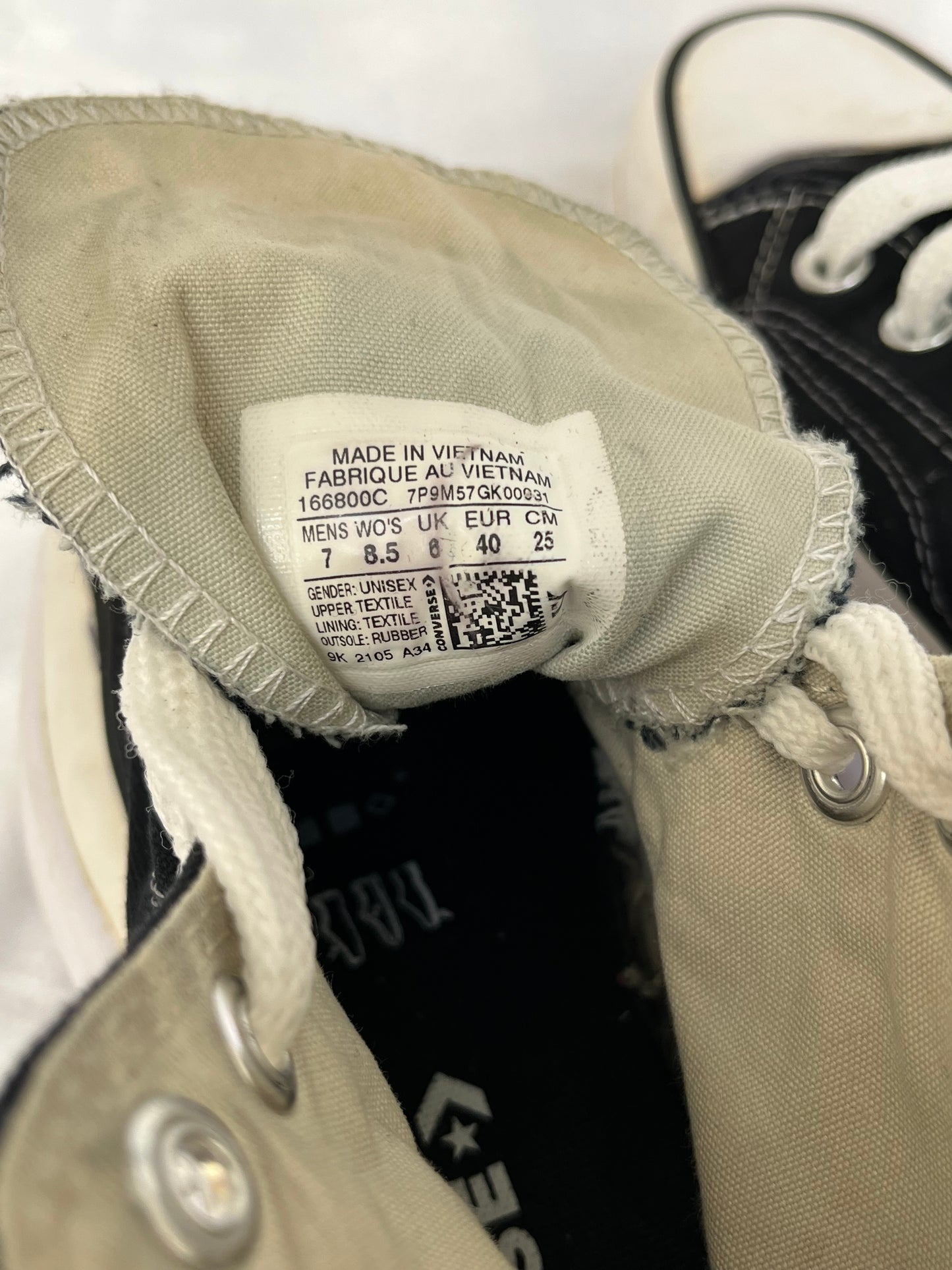 Black Runstar hightops