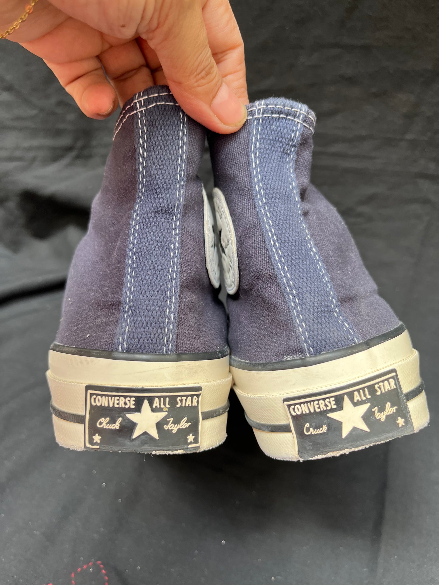 Dark navy blue hightop chuck Taylor