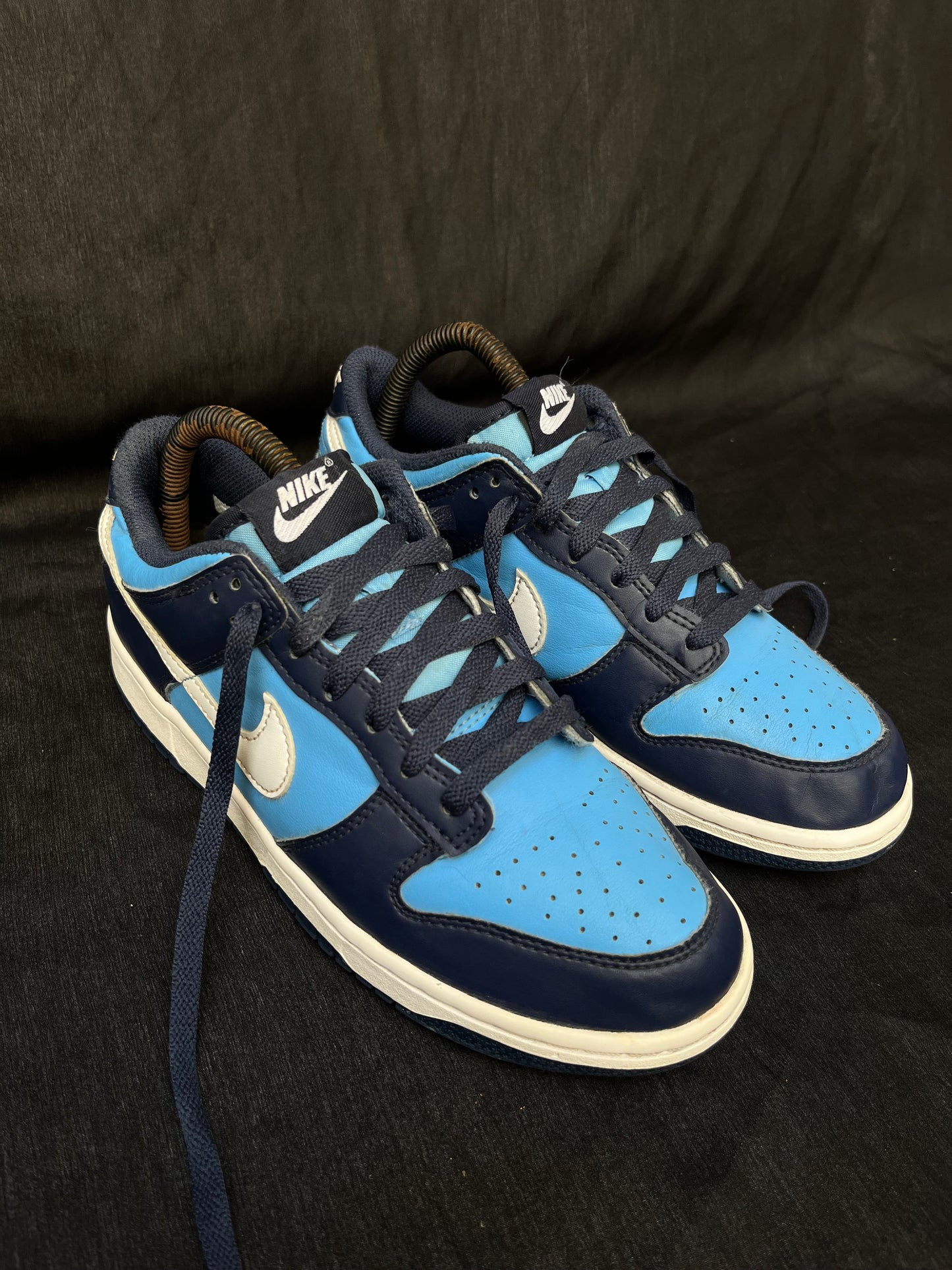 Nike dunk low “uni blue” (38.5)