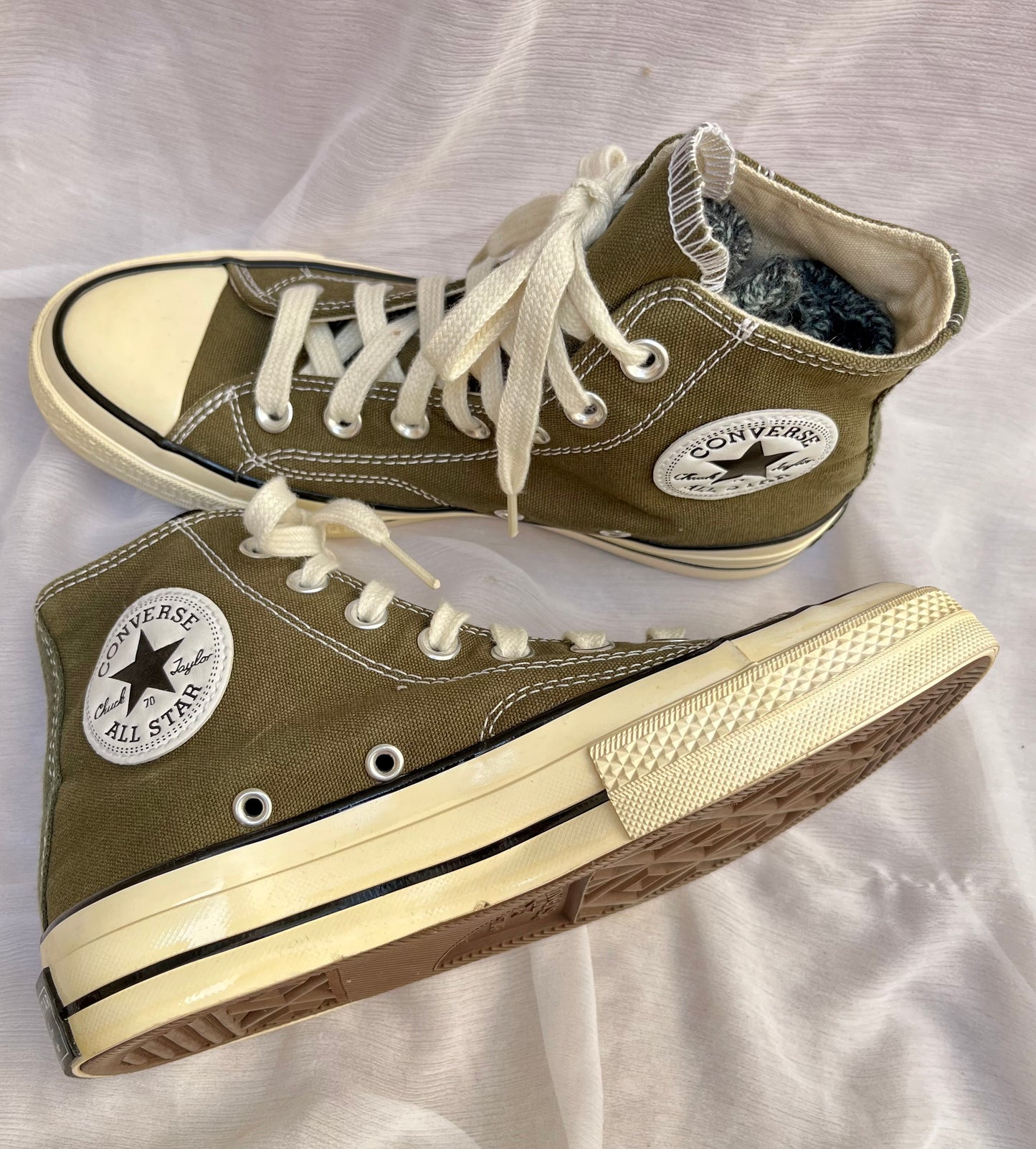 Olive green chuck Taylor 70 HI