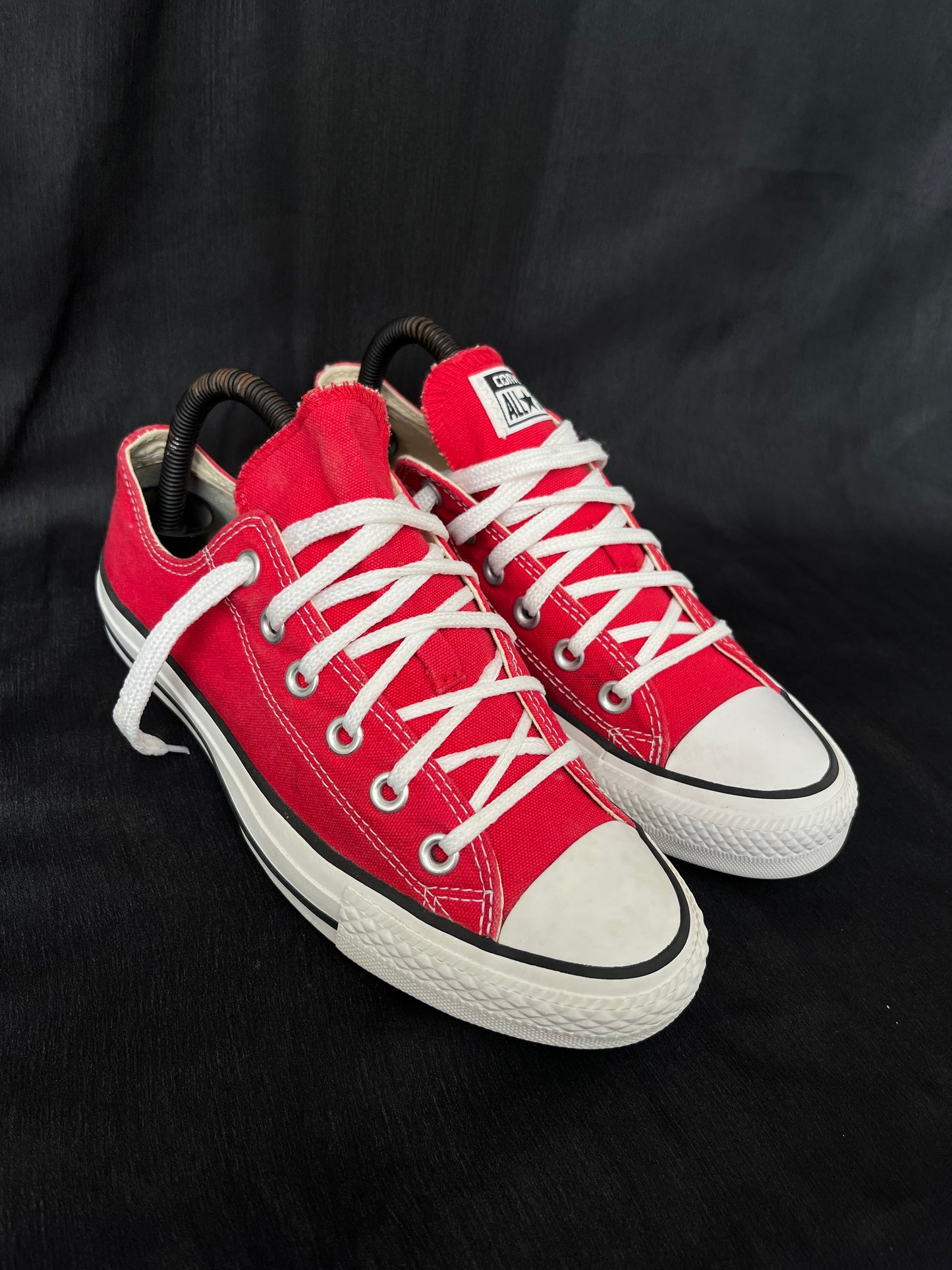 Red lowtop converse