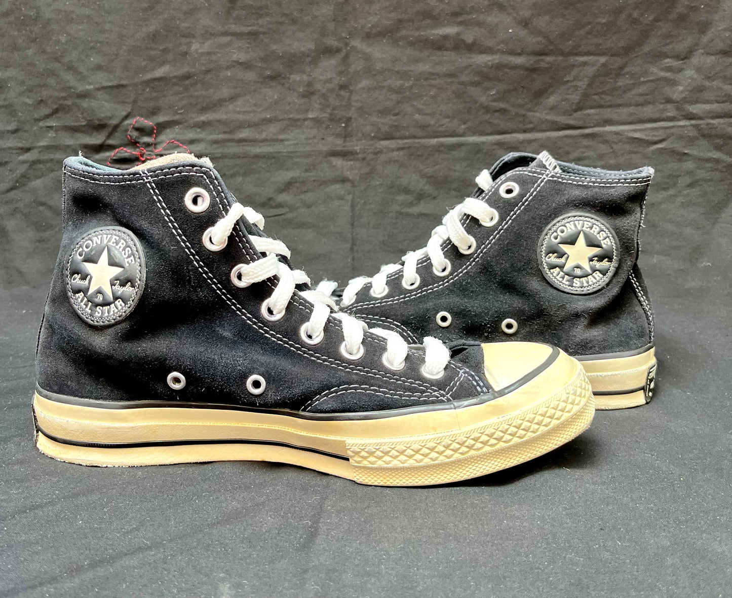 Black Hi chuck Taylor Athetic shoes