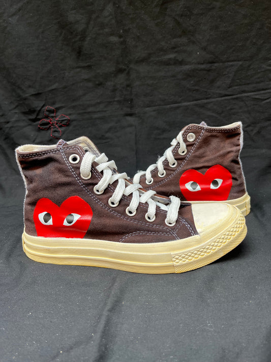 Dark chocolate brown play HI