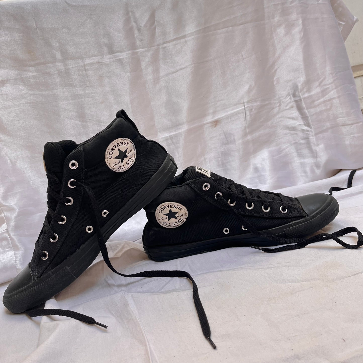 Full black midhigh winter edition