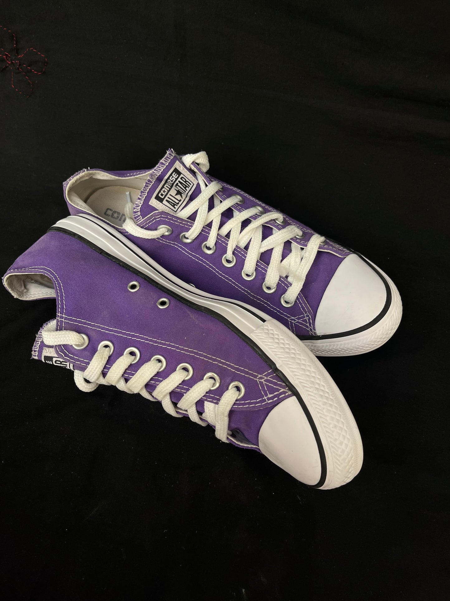 Purple low top 44