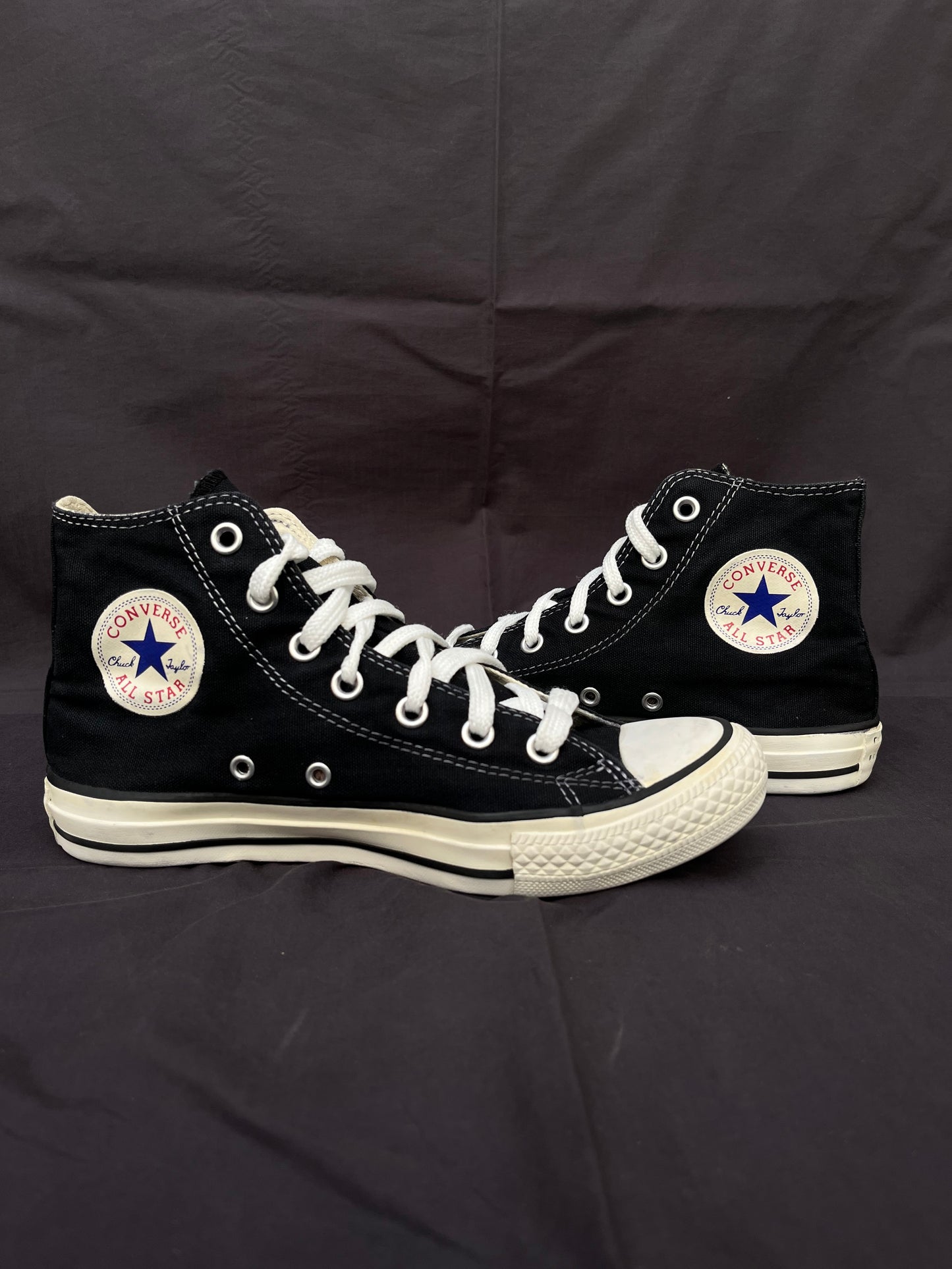 Black hightop converse