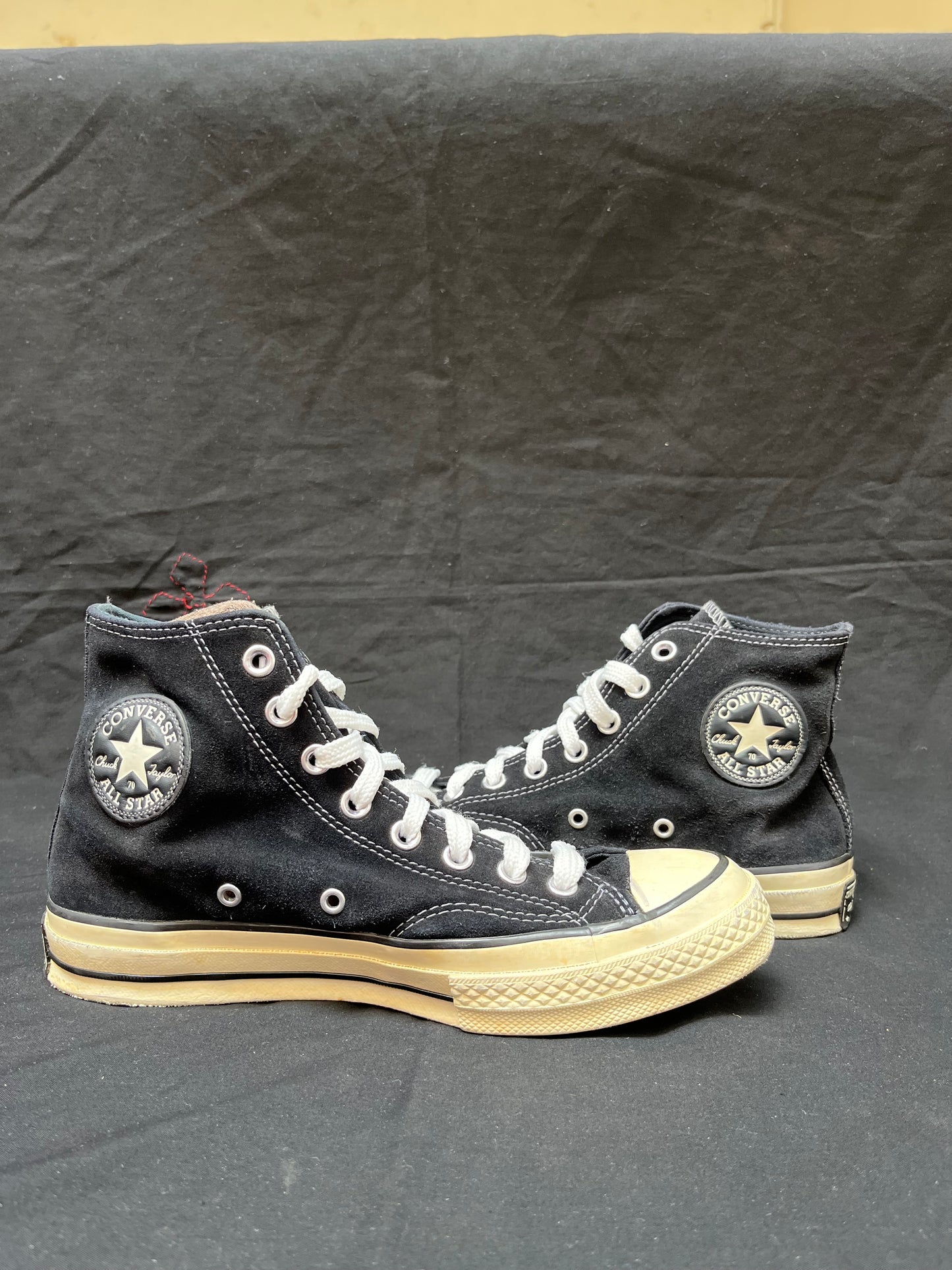 Black Hi chuck Taylor Athetic shoes