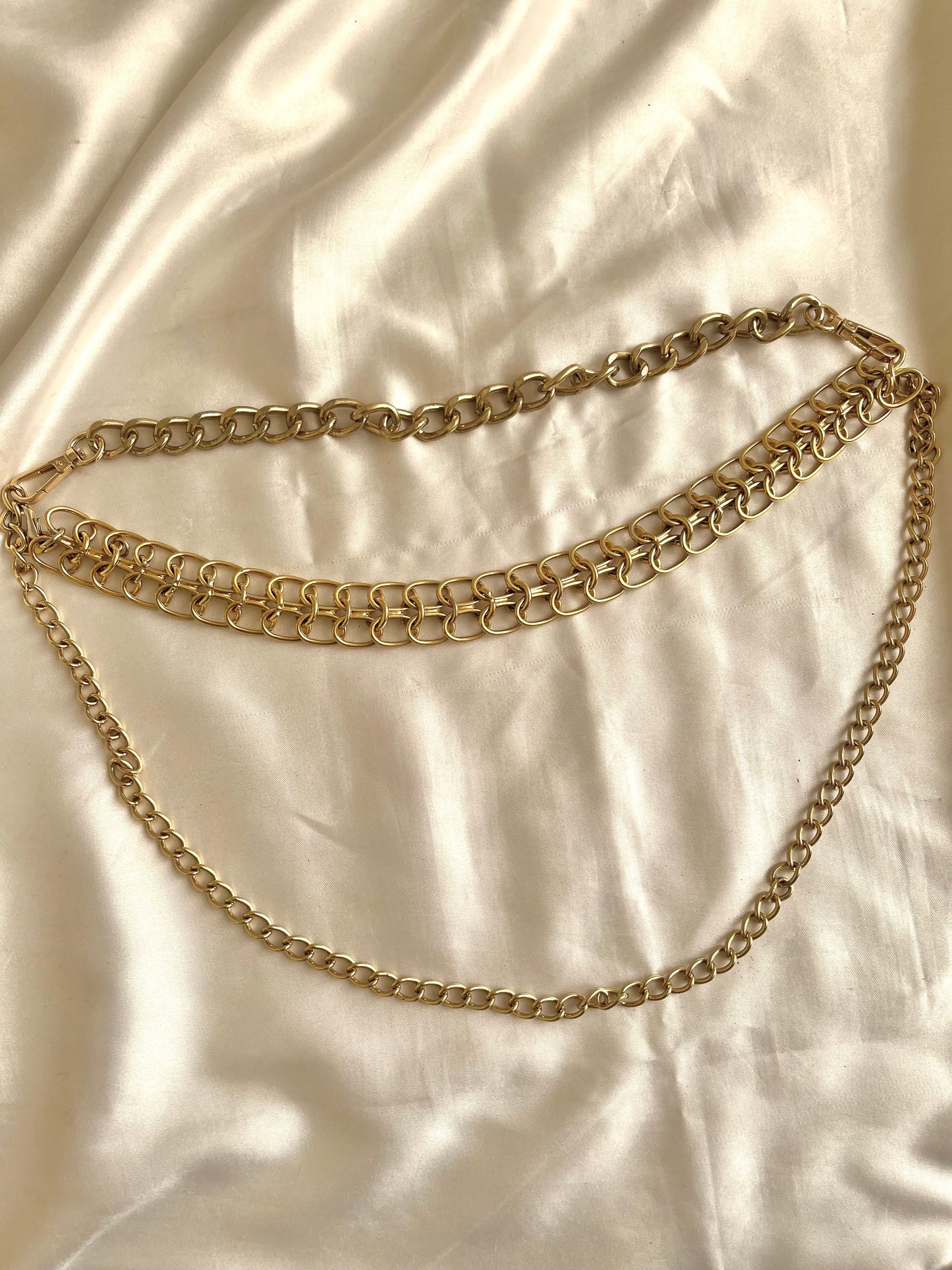 Double layered gold waistchain