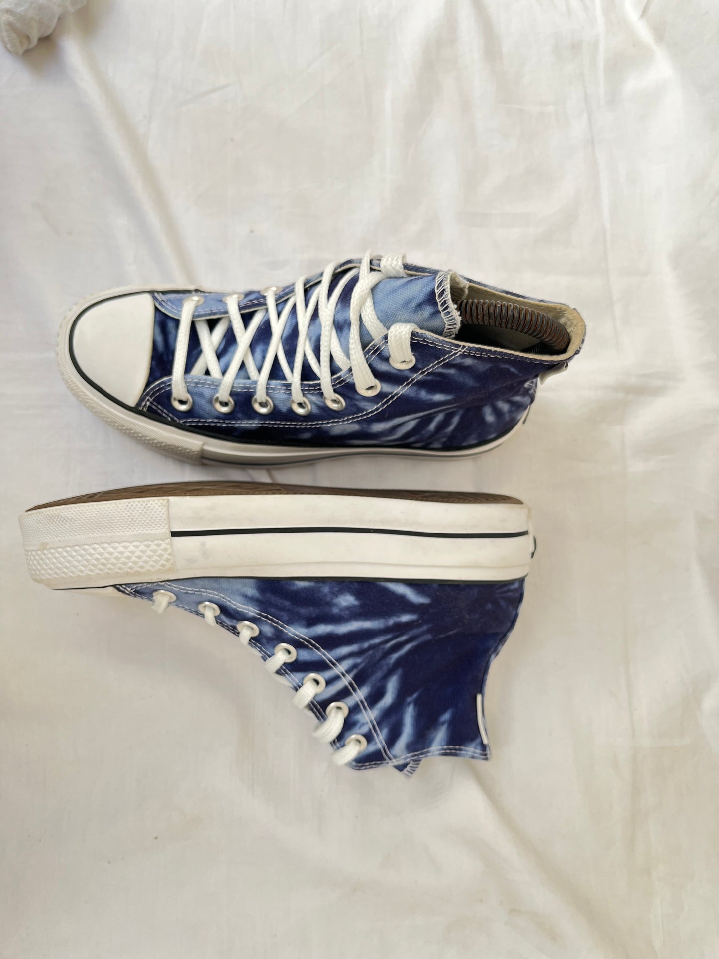 Tie dye platform blue hightop