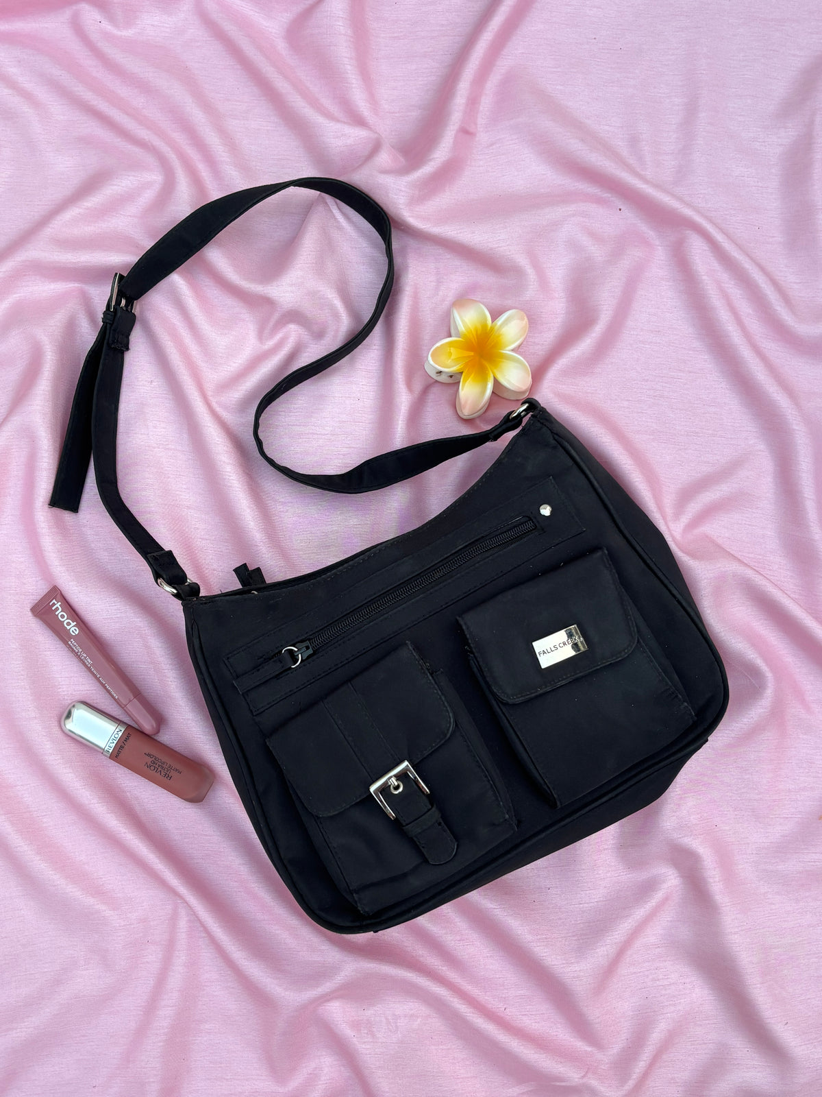Black uni bag