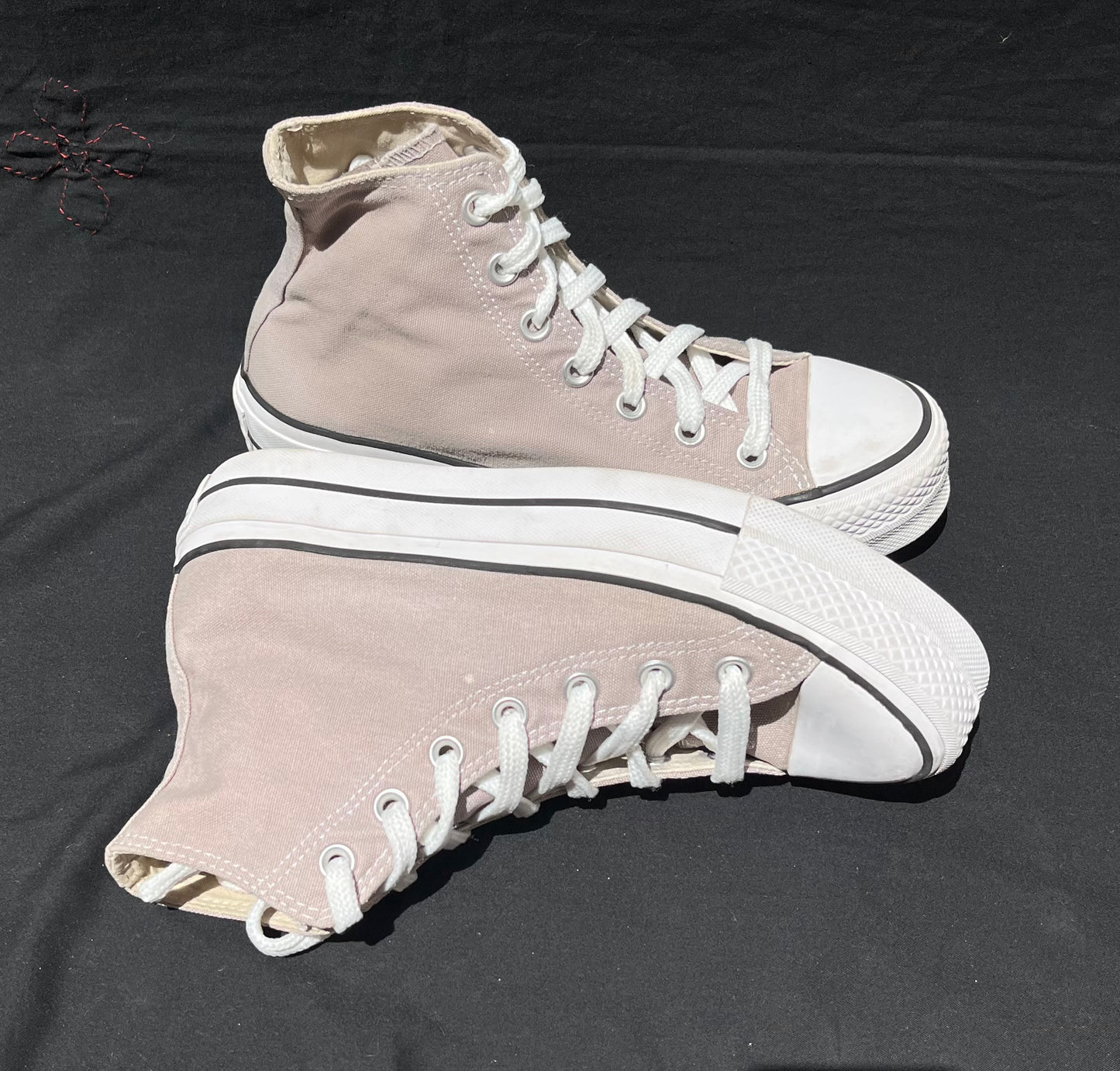 Grey platform highs (37.5)