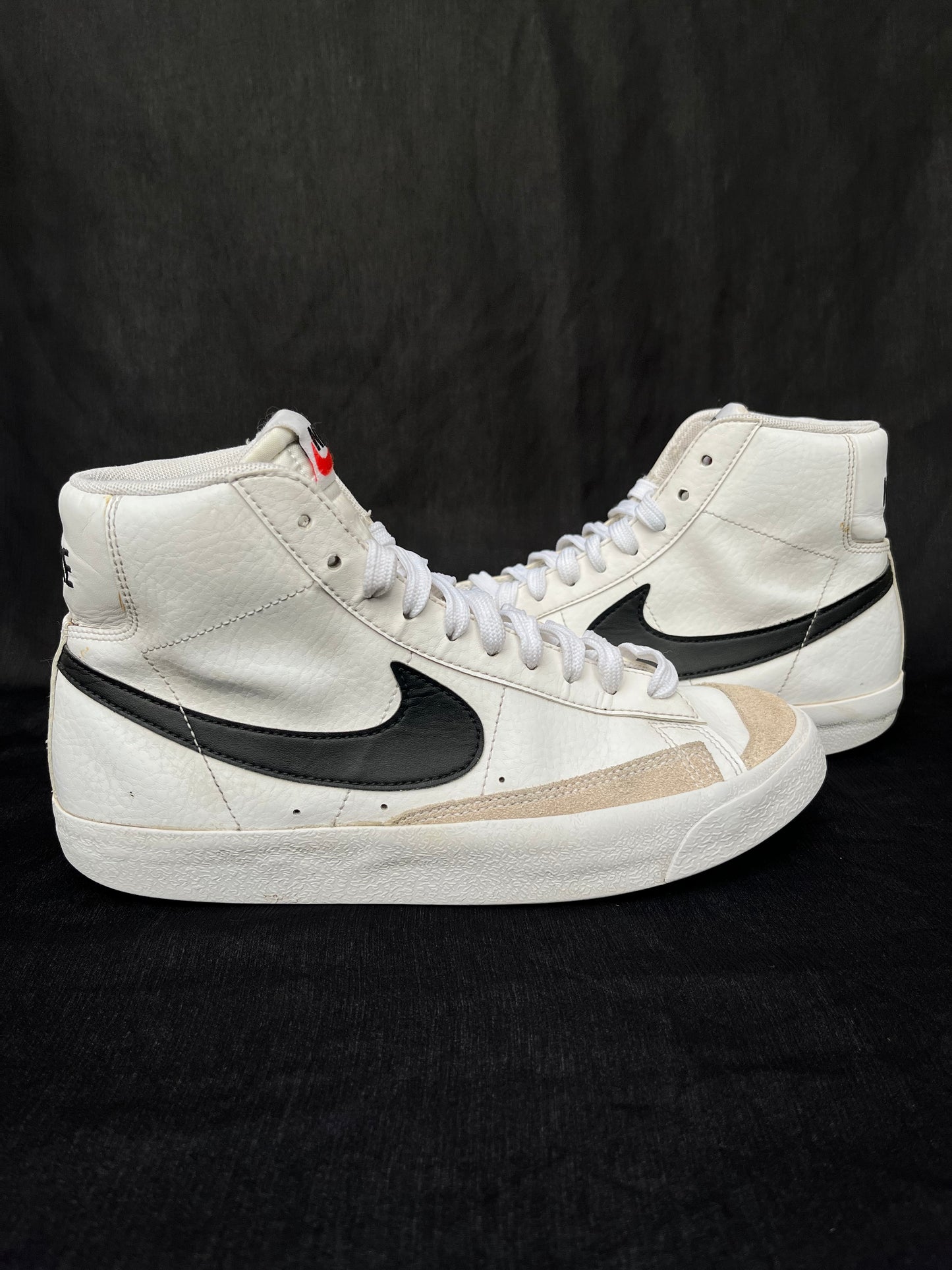 Nike blazer mid 77 vintage white black (40)