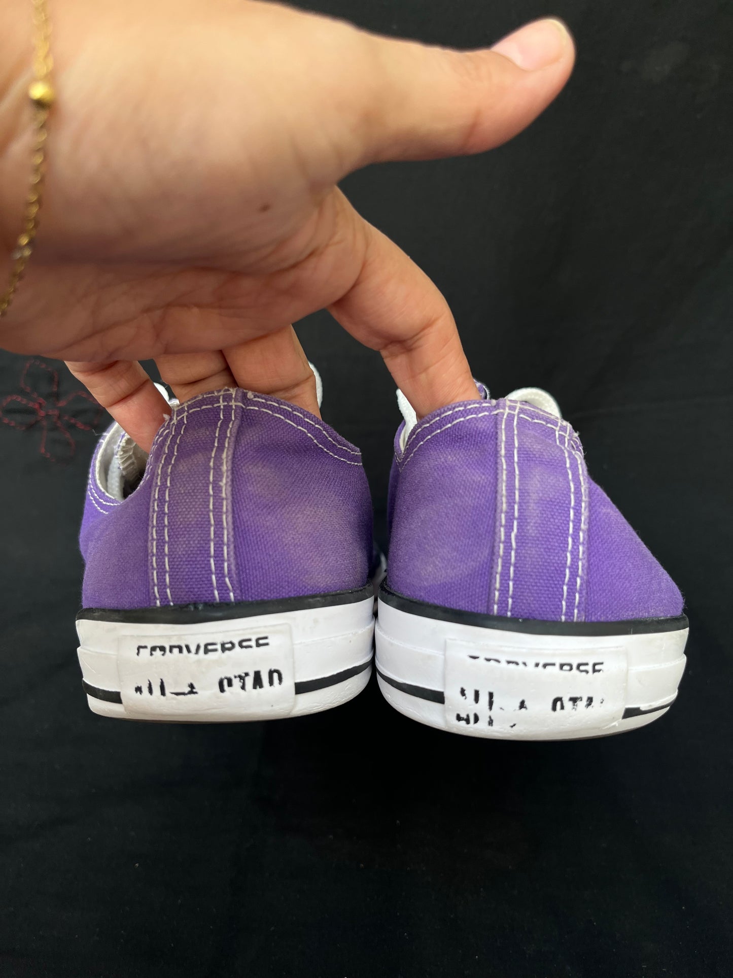 Purple low top 44