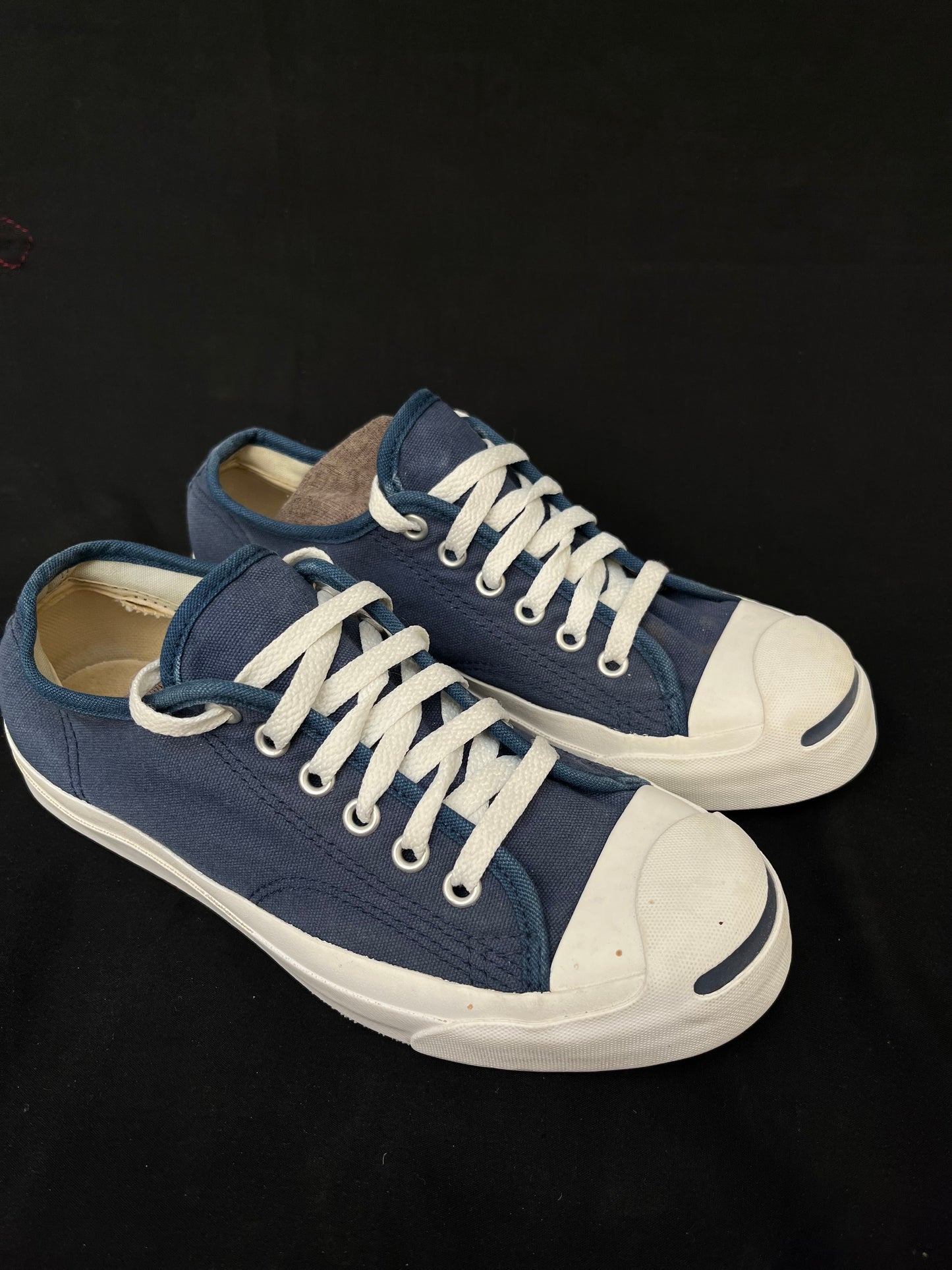 Blue low top special edition